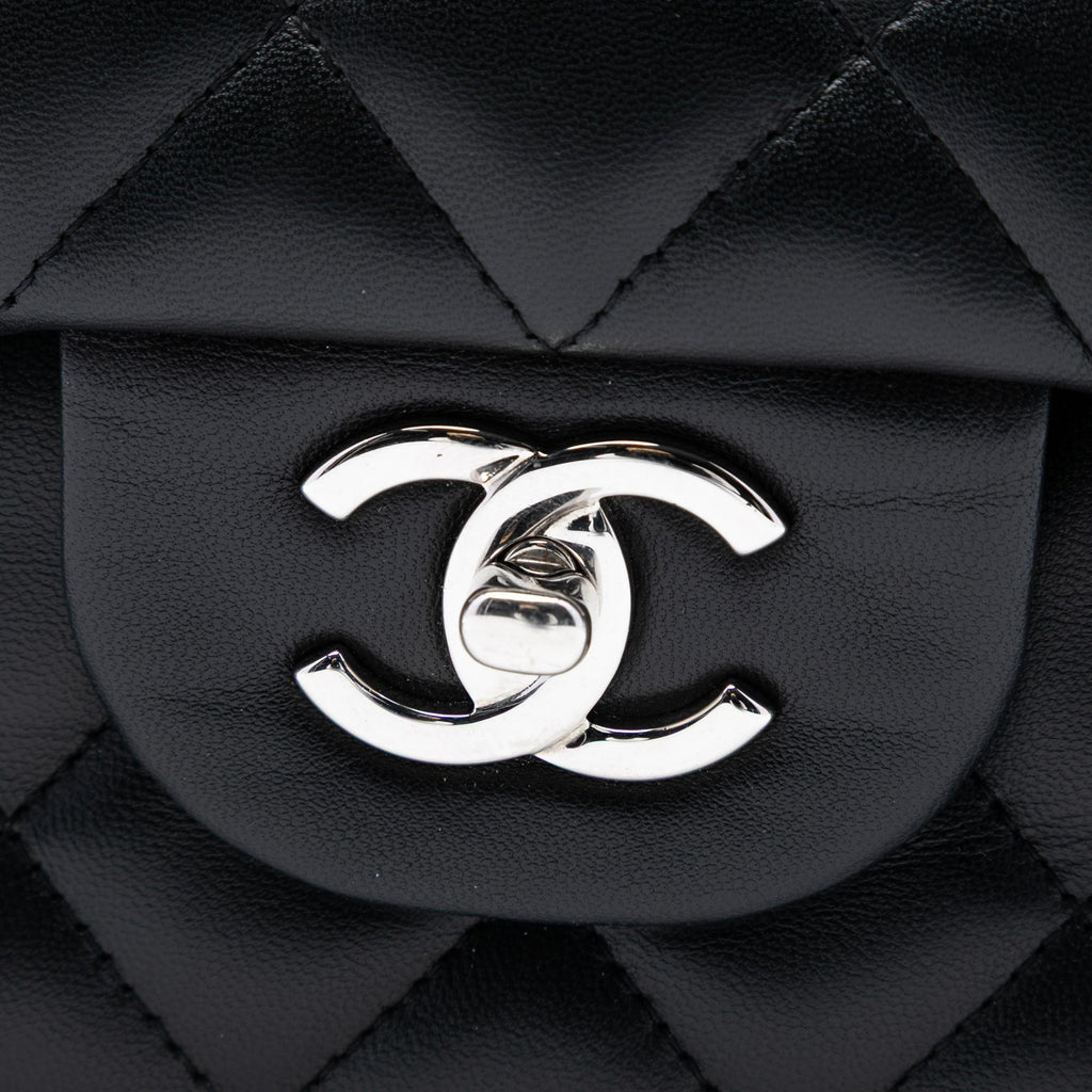 Chanel Jumbo Classic Lambskin Double Flap