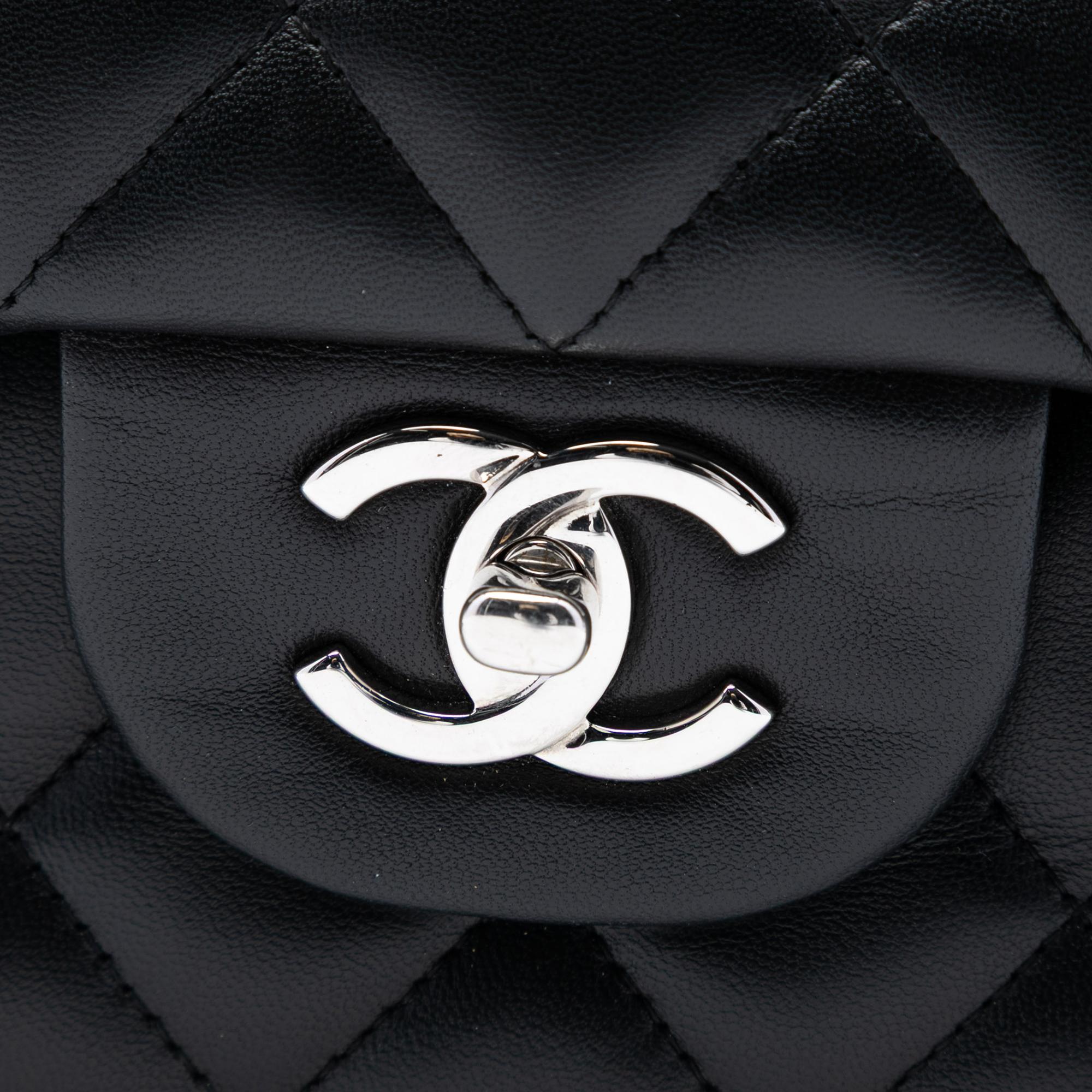 Chanel Jumbo Classic Lambskin Double Flap