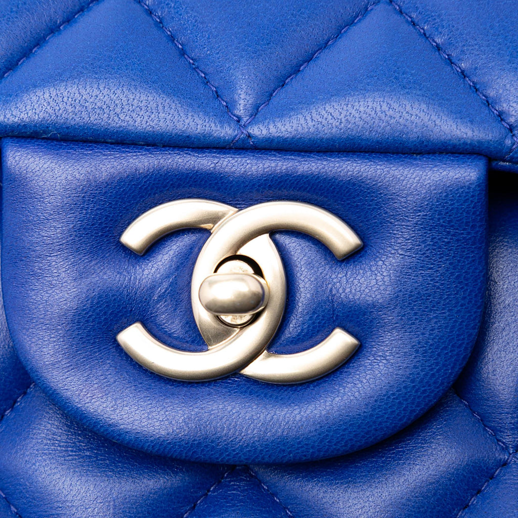 Chanel Jumbo Classic Lambskin Double Flap