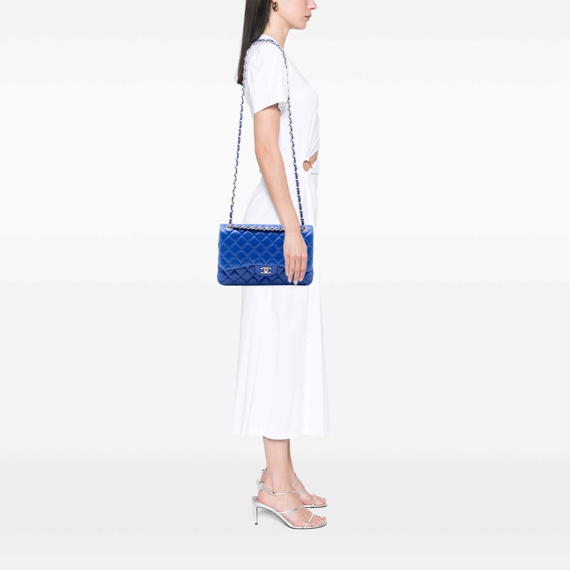 Chanel Jumbo Classic Lambskin Double Flap