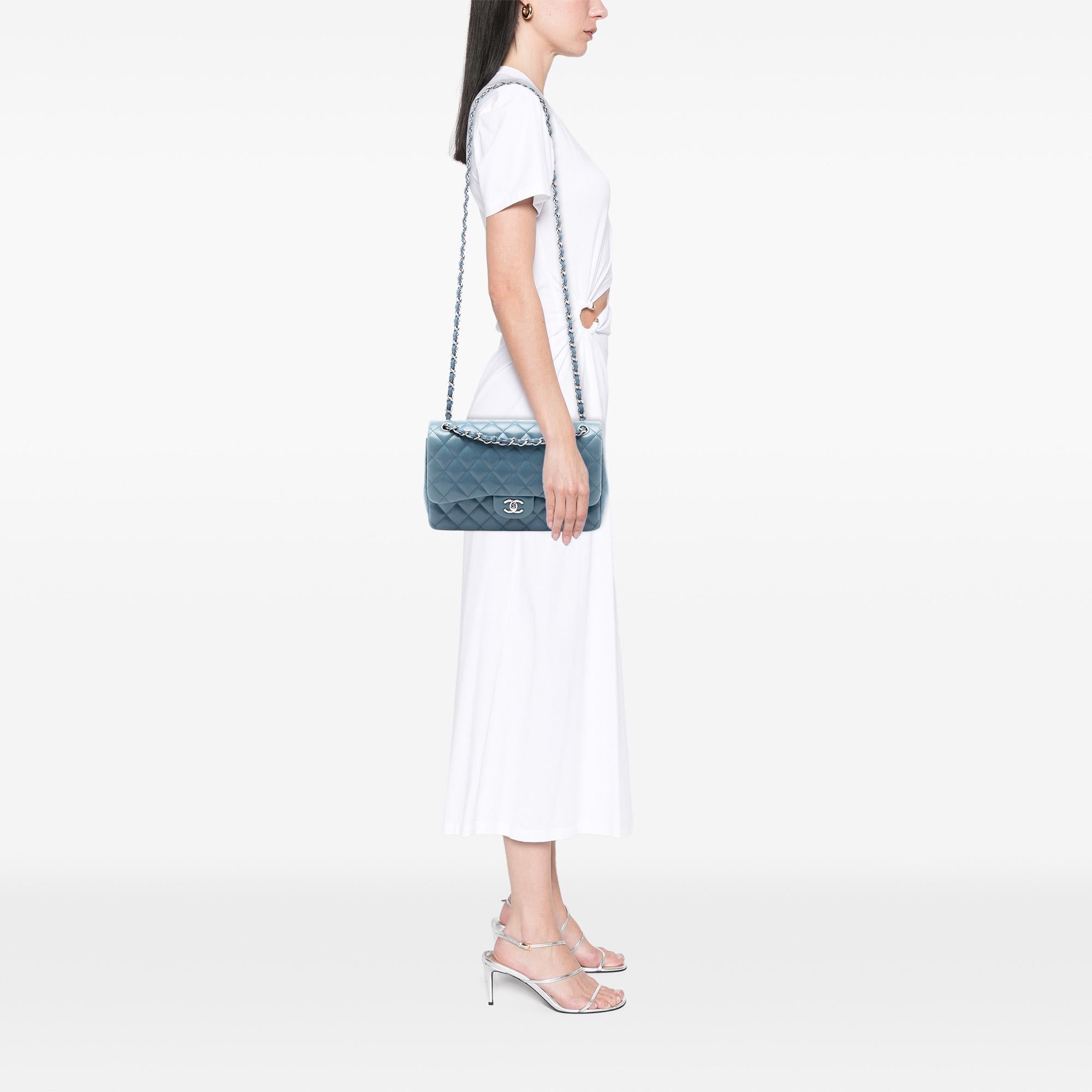 Chanel Jumbo Classic Lambskin Double Flap