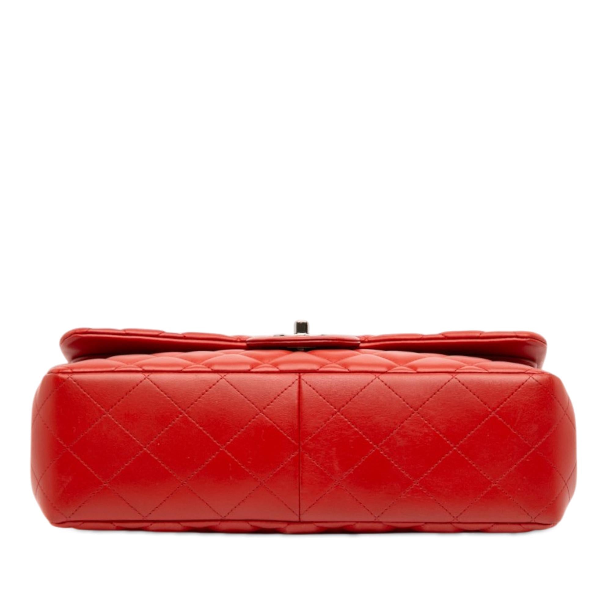 Chanel Jumbo Classic Lambskin Double Flap