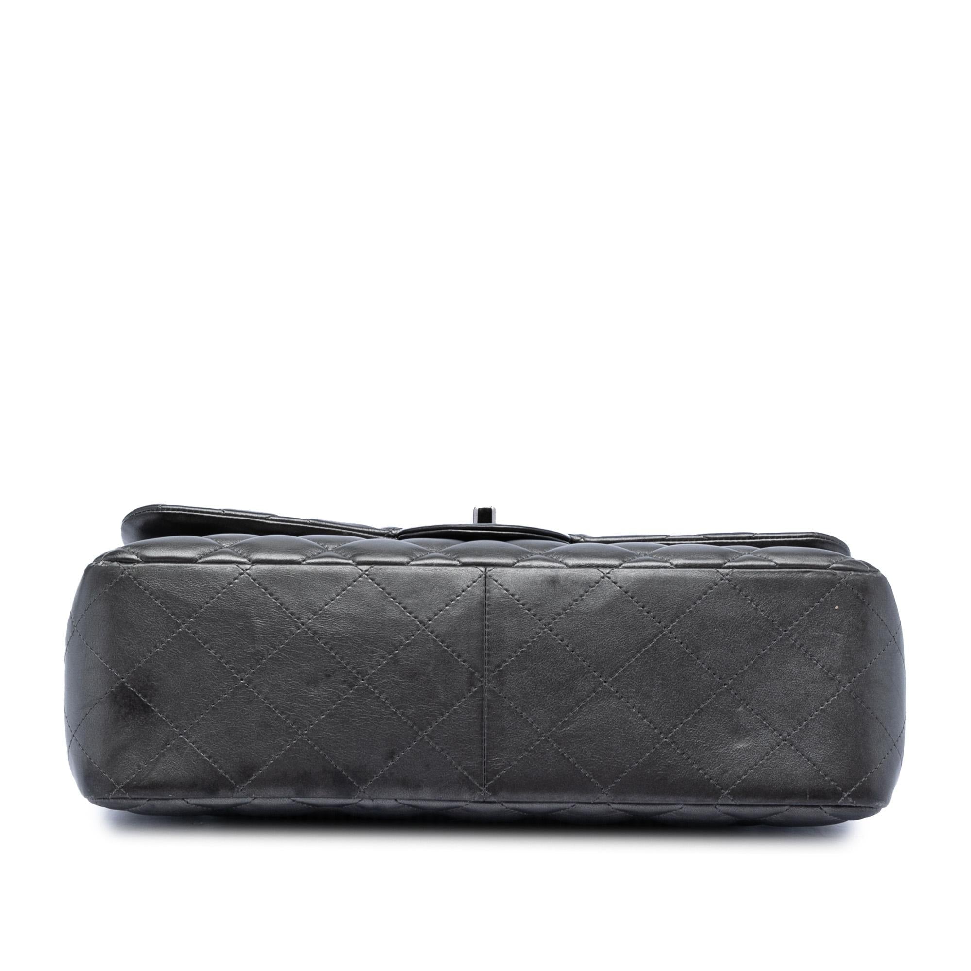 Chanel Jumbo Classic Lambskin Double Flap