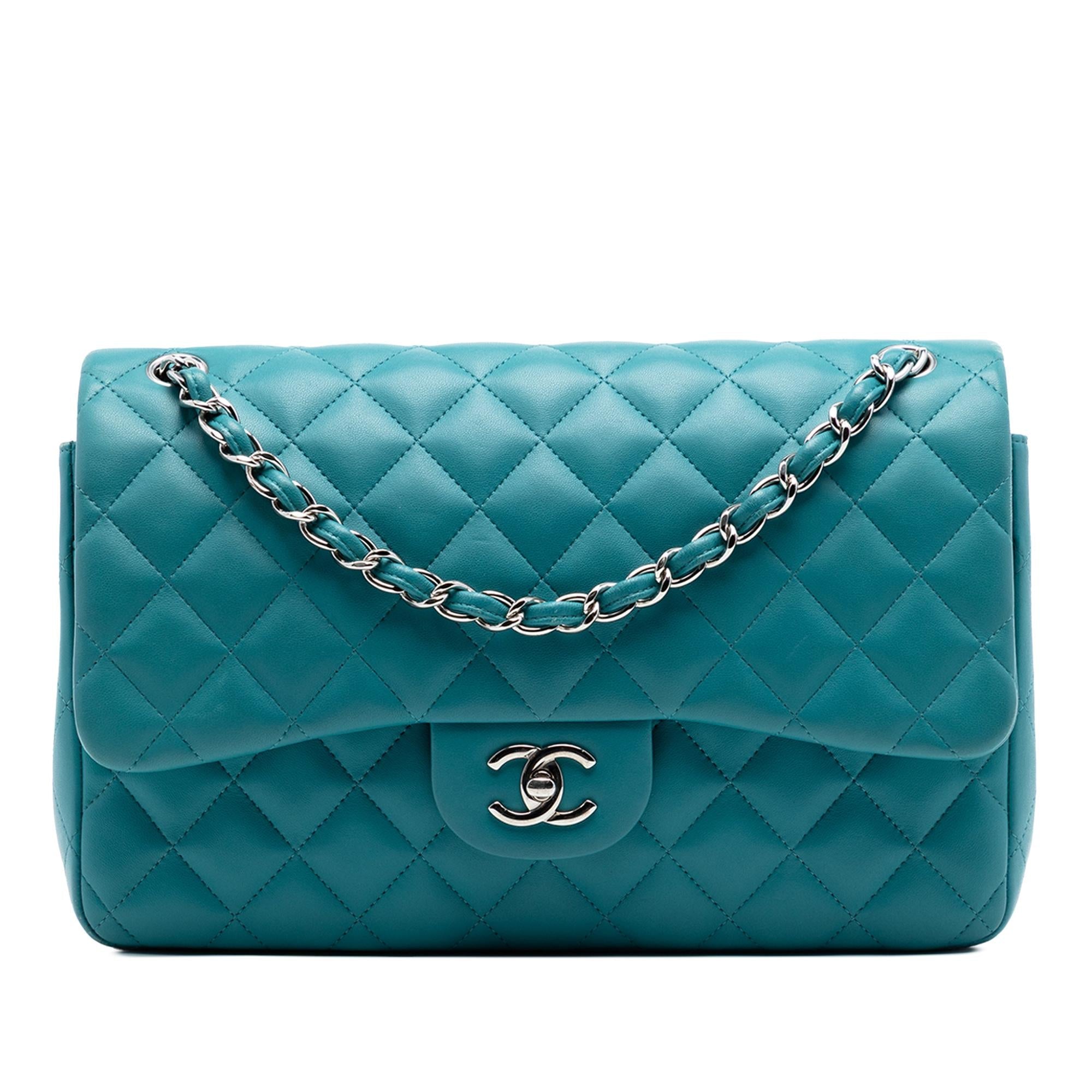 Chanel Jumbo Classic Lambskin Double Flap