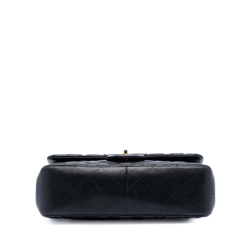 Chanel Jumbo Classic Lambskin Double Flap