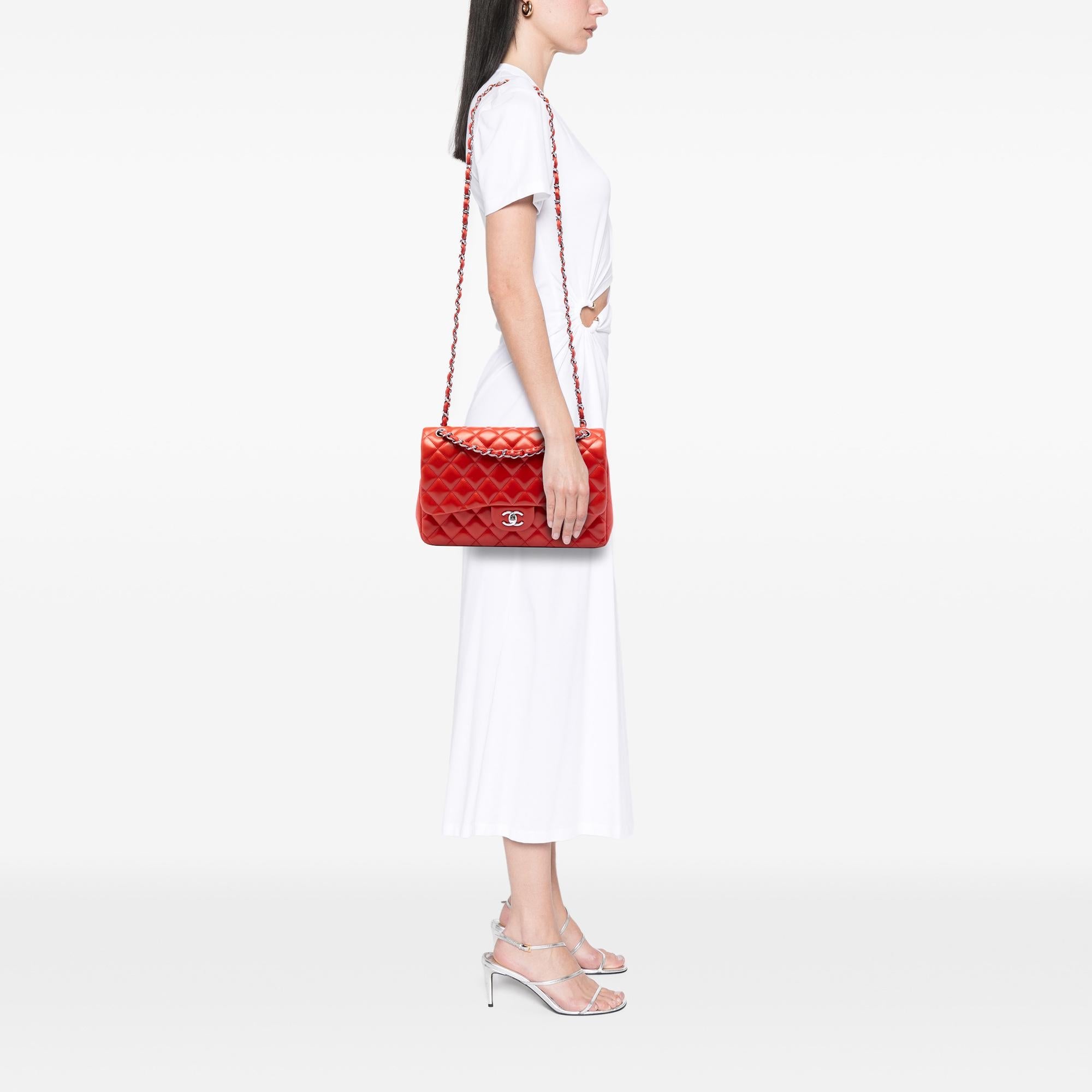 Chanel Jumbo Classic Lambskin Double Flap