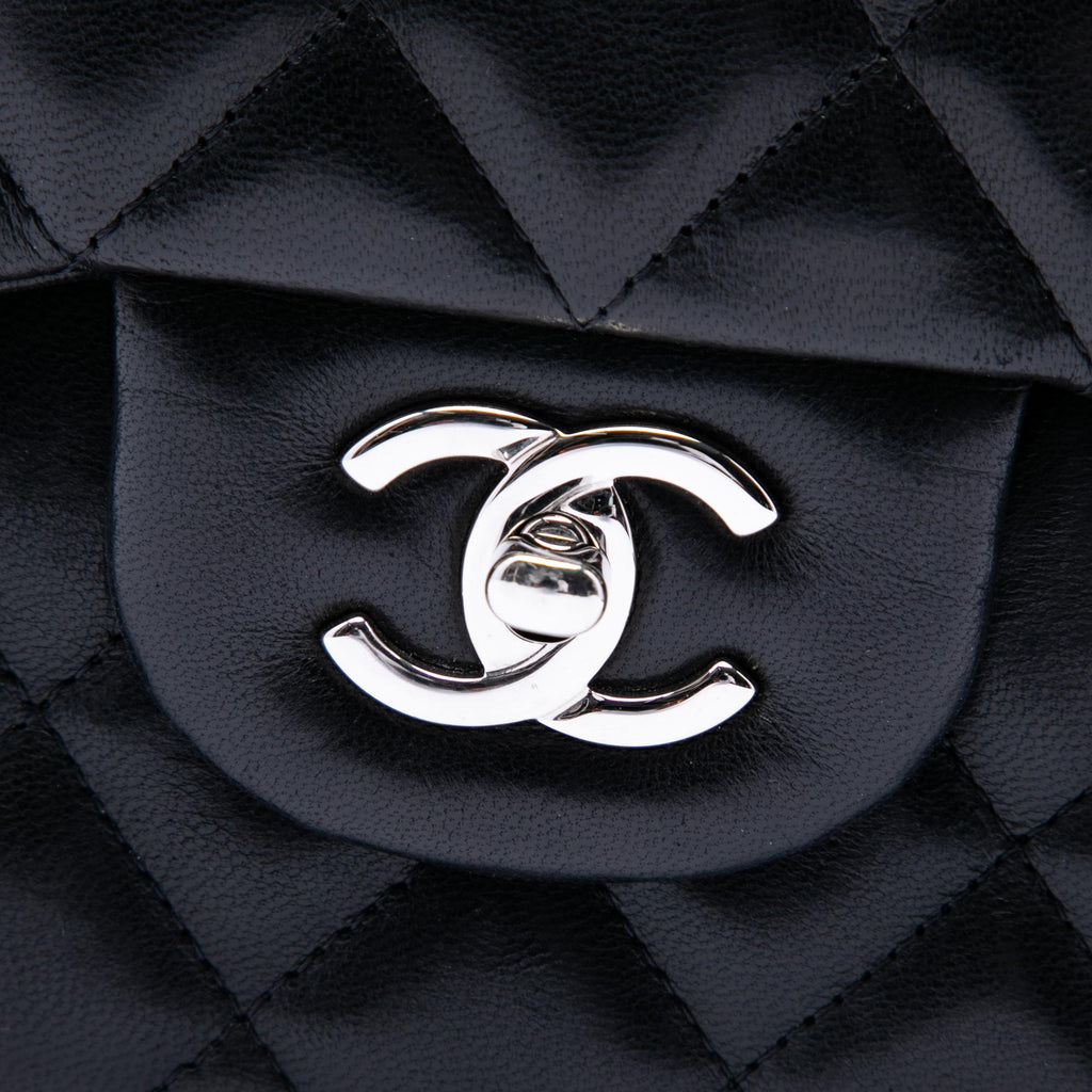 Chanel Jumbo Classic Lambskin Double Flap