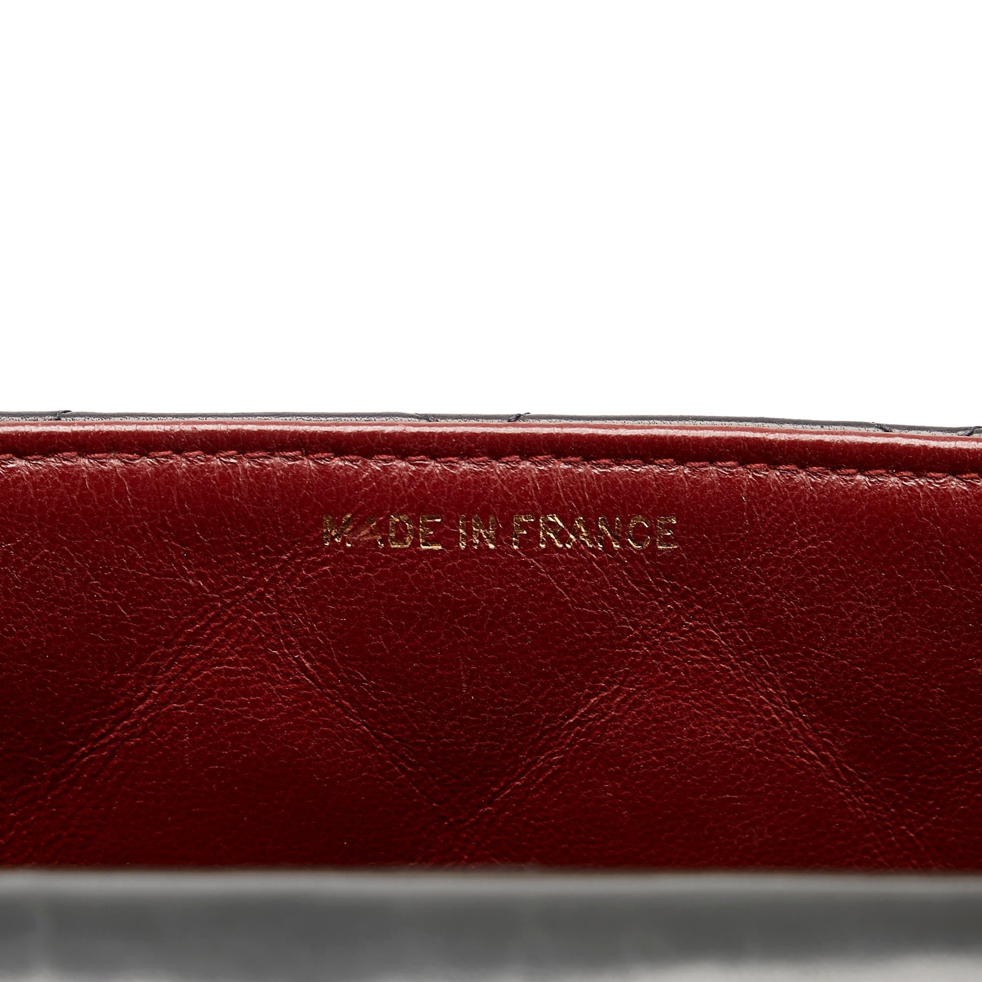 Chanel Jumbo Classic Lambskin Maxi Single Flap Bag (SHG-eYSHRc)