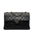 Chanel Jumbo Classic Lambskin Single Flap Bag (SHG-zQZOuM)