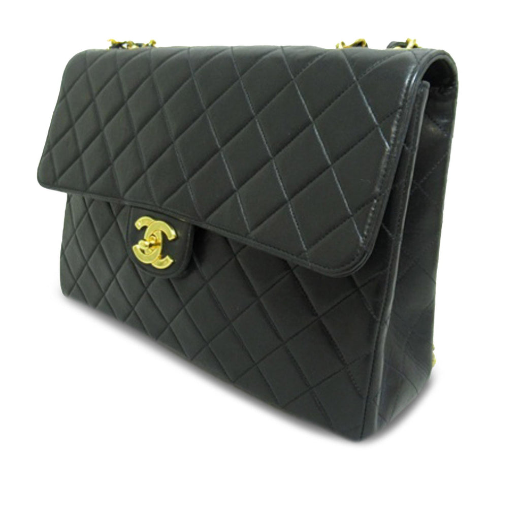 Chanel Jumbo Classic Lambskin Single Flap Bag (SHG-JAOCGr)