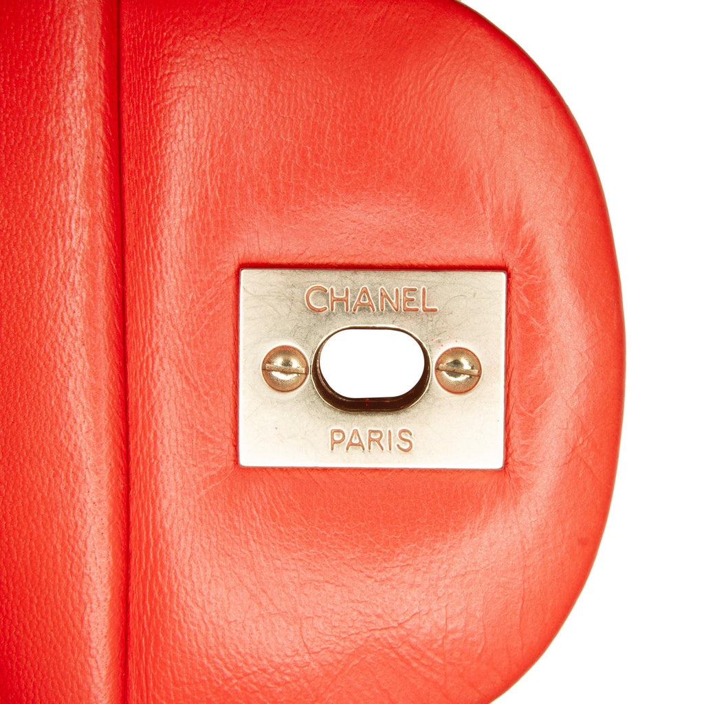 Chanel Jumbo Classic Lambskin Single Flap (SHG-27ChwA)