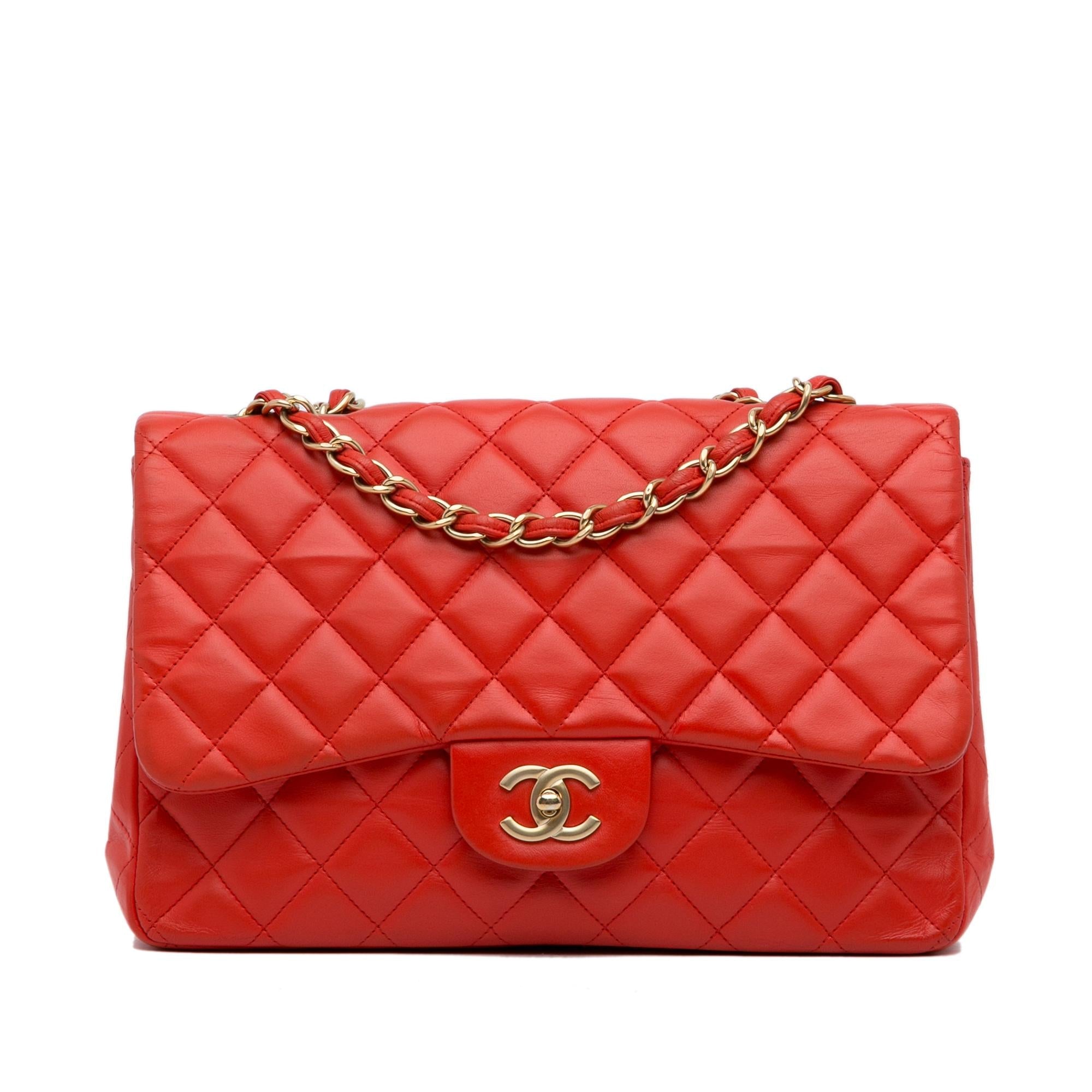 Chanel Jumbo Classic Lambskin Single Flap (SHG-27ChwA)