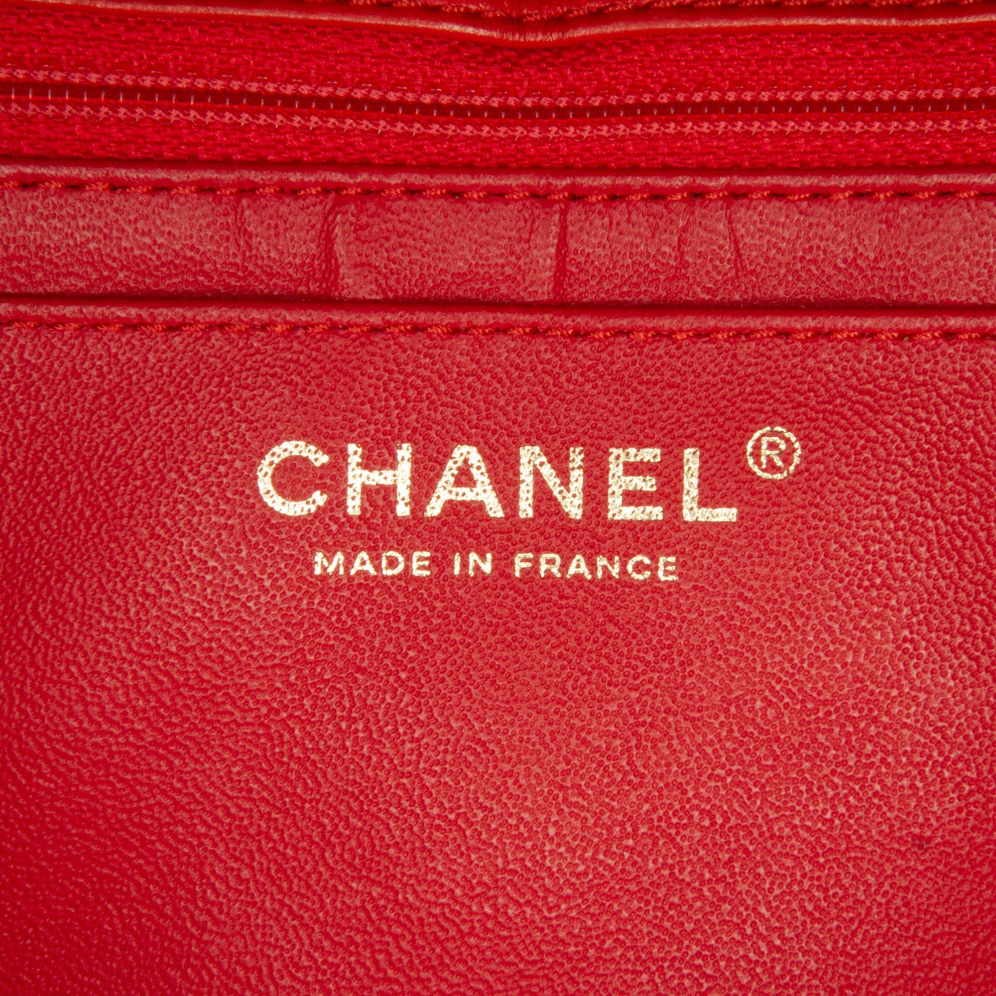Chanel Jumbo Classic Lambskin Single Flap (SHG-4gCZeR)