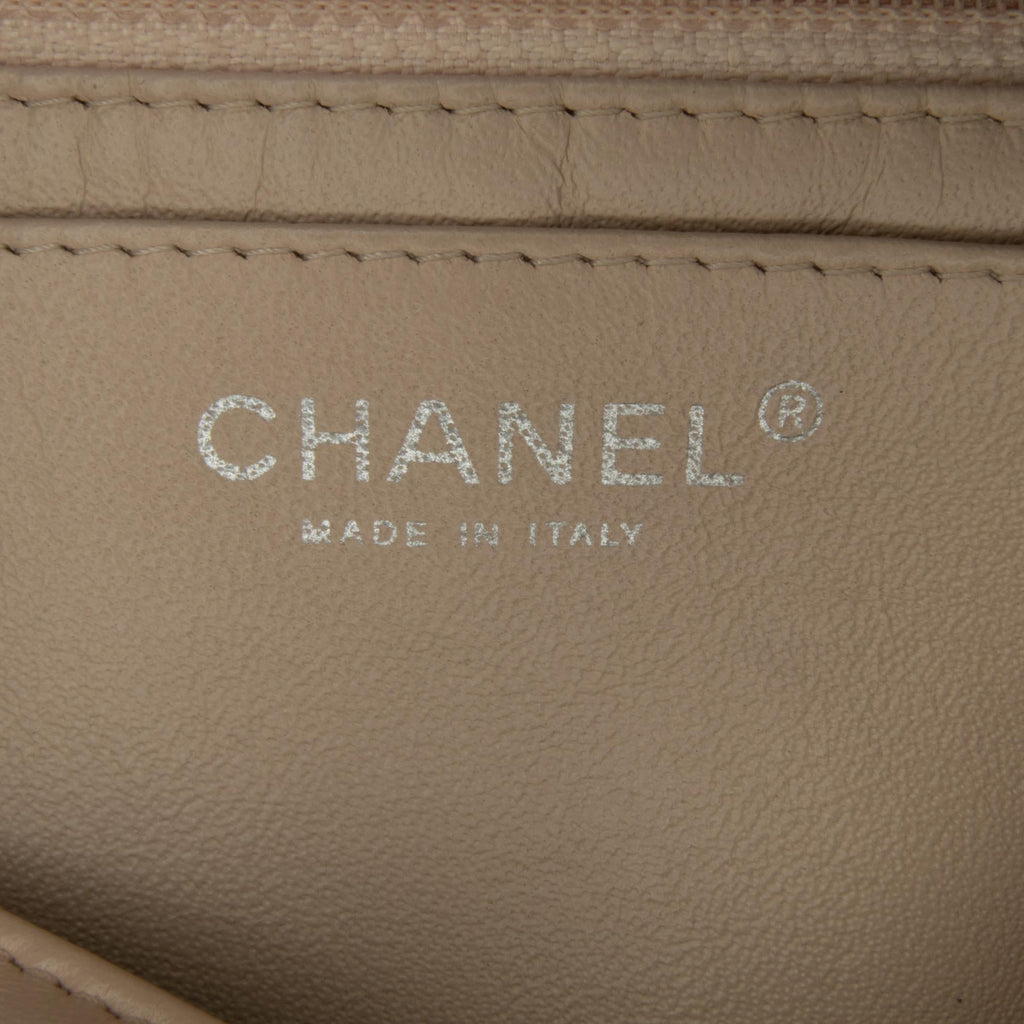 Chanel Jumbo Classic Lambskin Single Flap (SHG-gKWzLM)