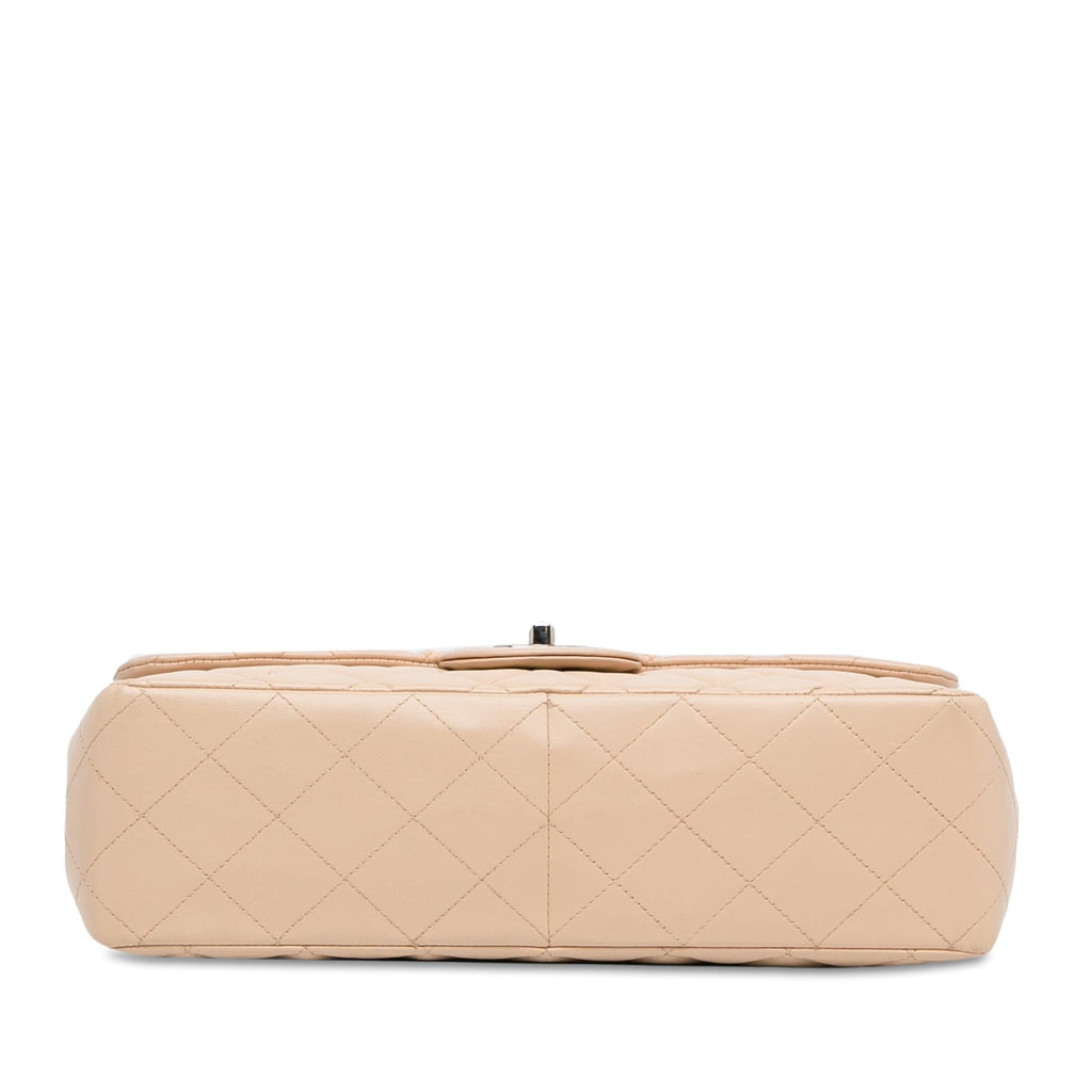 Chanel Jumbo Classic Lambskin Single Flap (SHG-gKWzLM)