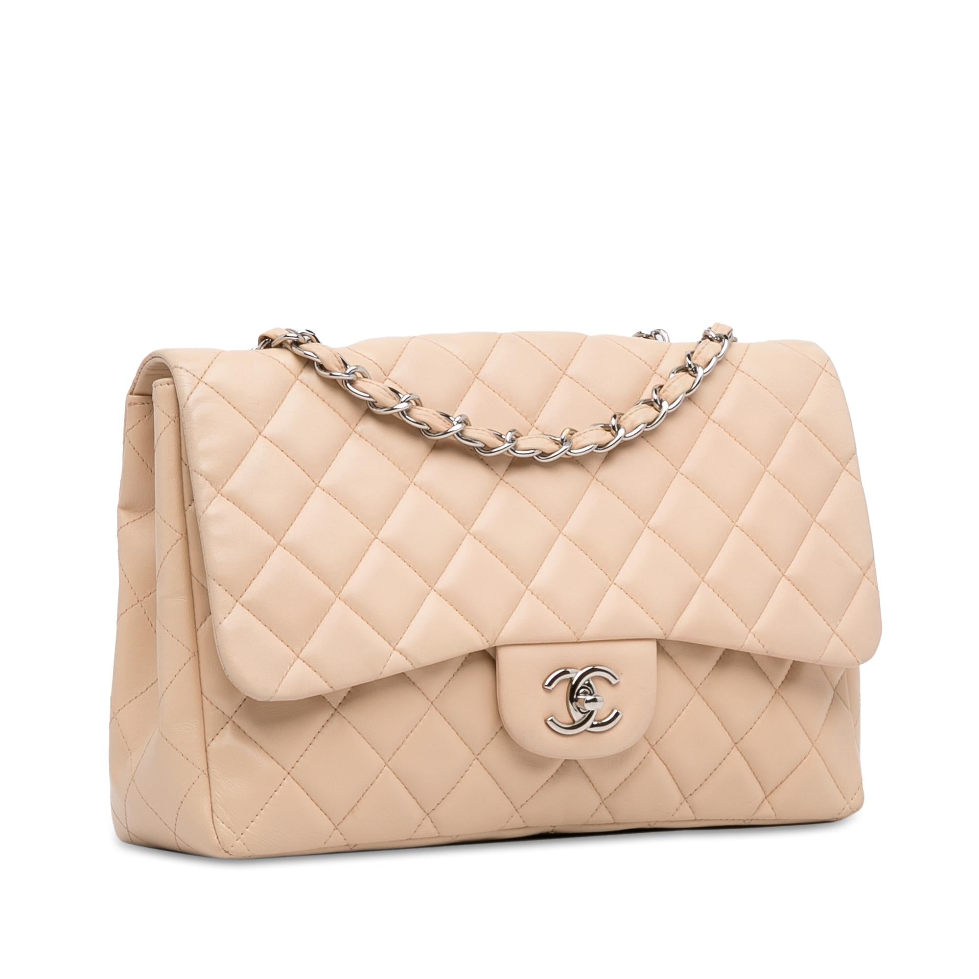 Chanel Jumbo Classic Lambskin Single Flap (SHG-gKWzLM)