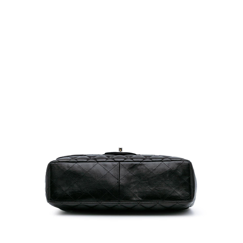 Chanel Jumbo Classic Lambskin Single Flap
