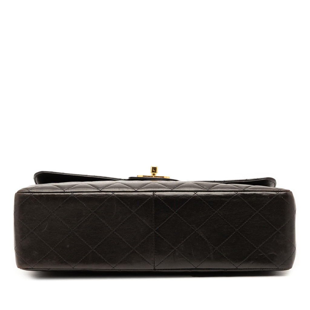 Chanel Jumbo Classic Lambskin Single Flap