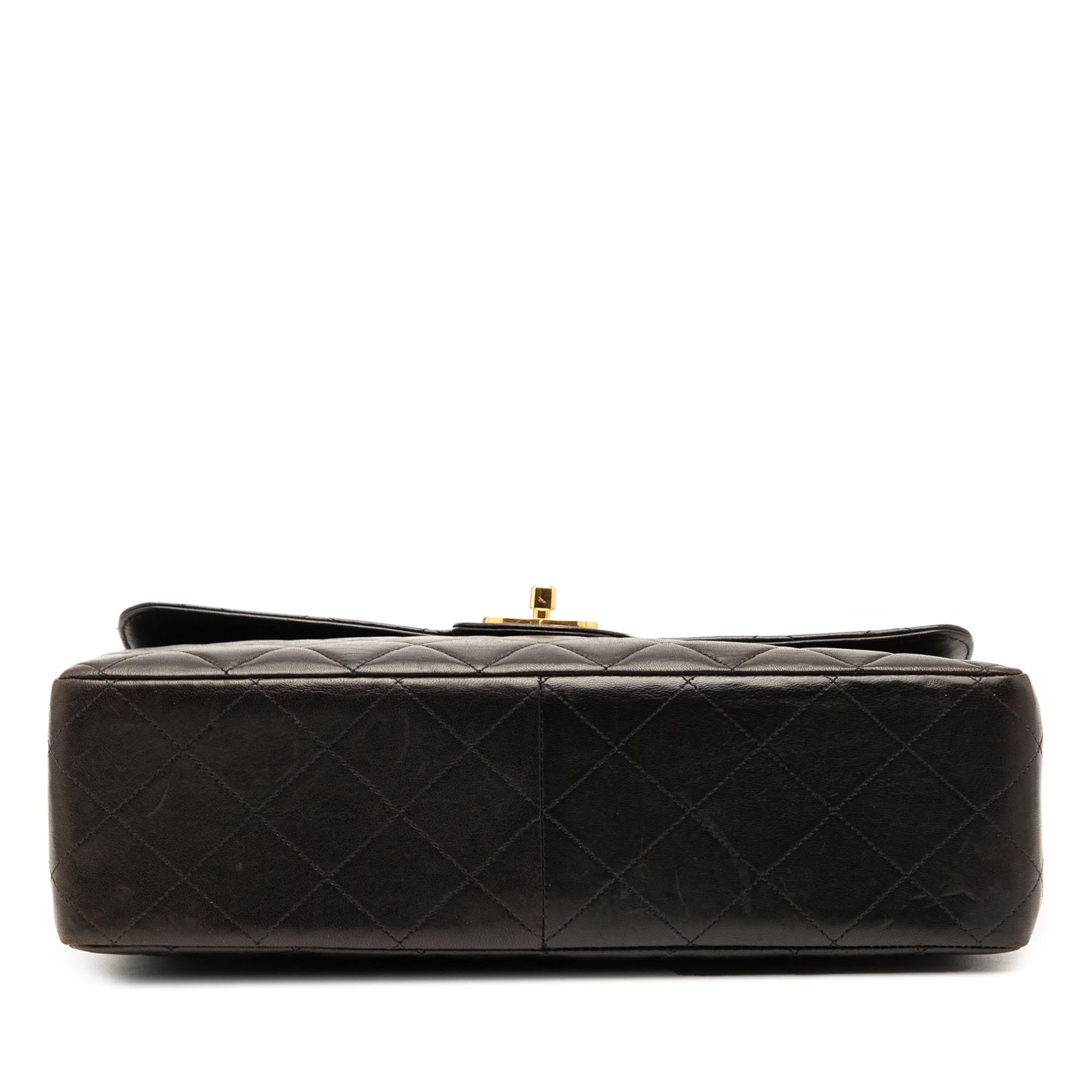 Chanel Jumbo Classic Lambskin Single Flap
