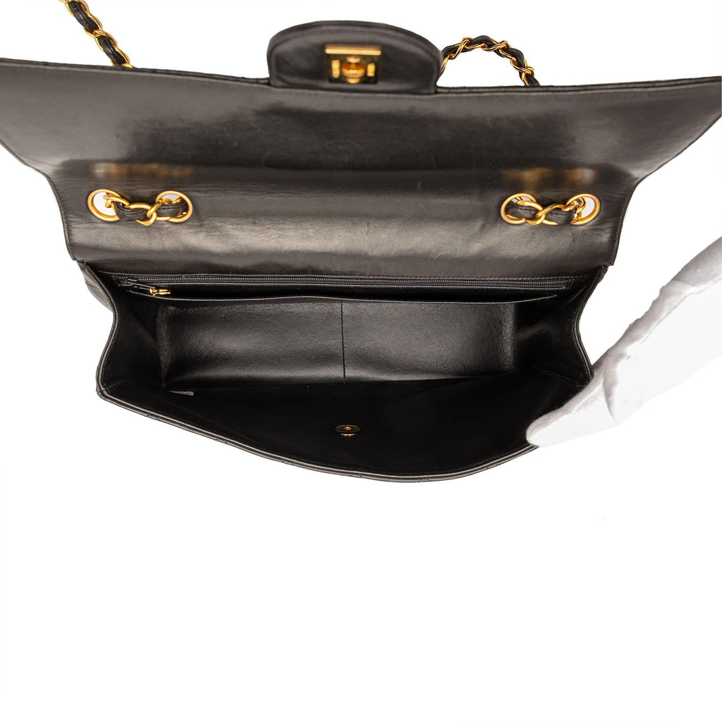 Chanel Jumbo Classic Lambskin Single Flap