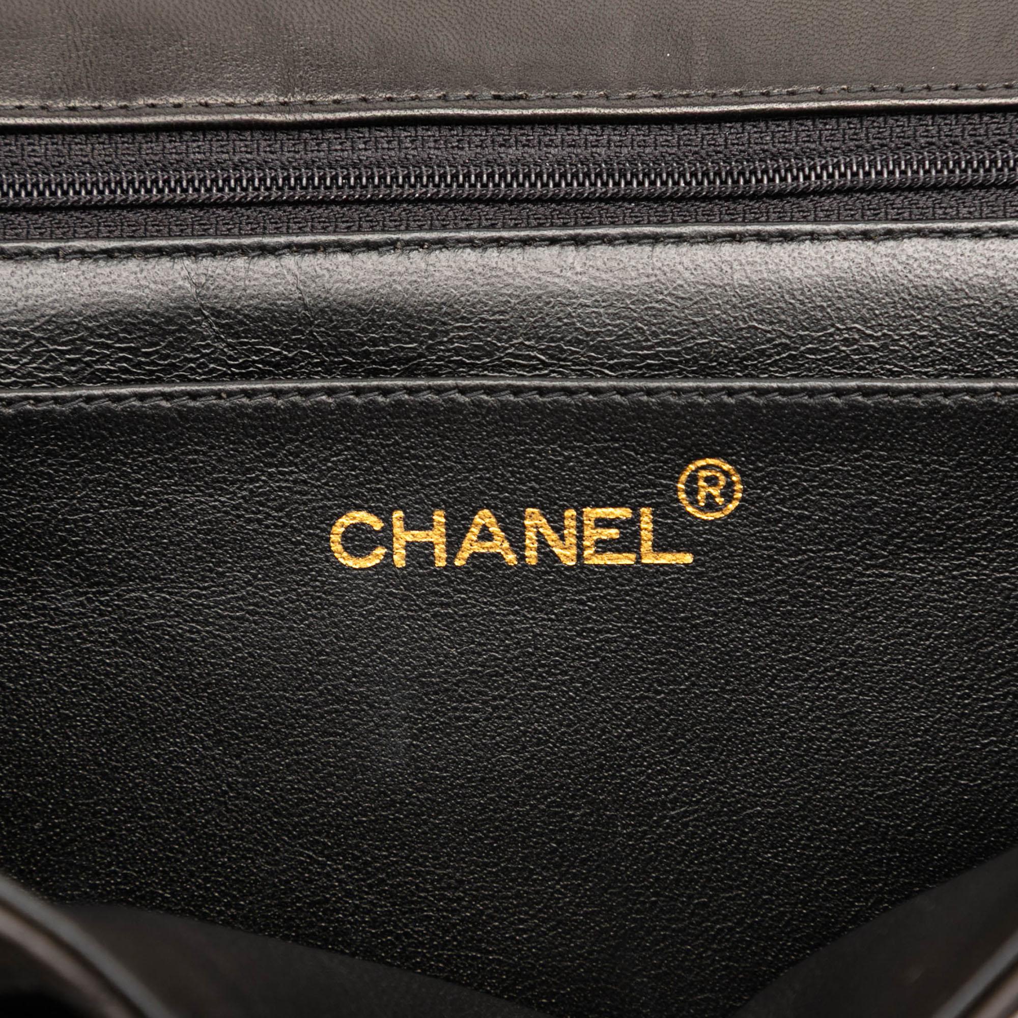 Chanel Jumbo Classic Lambskin Single Flap