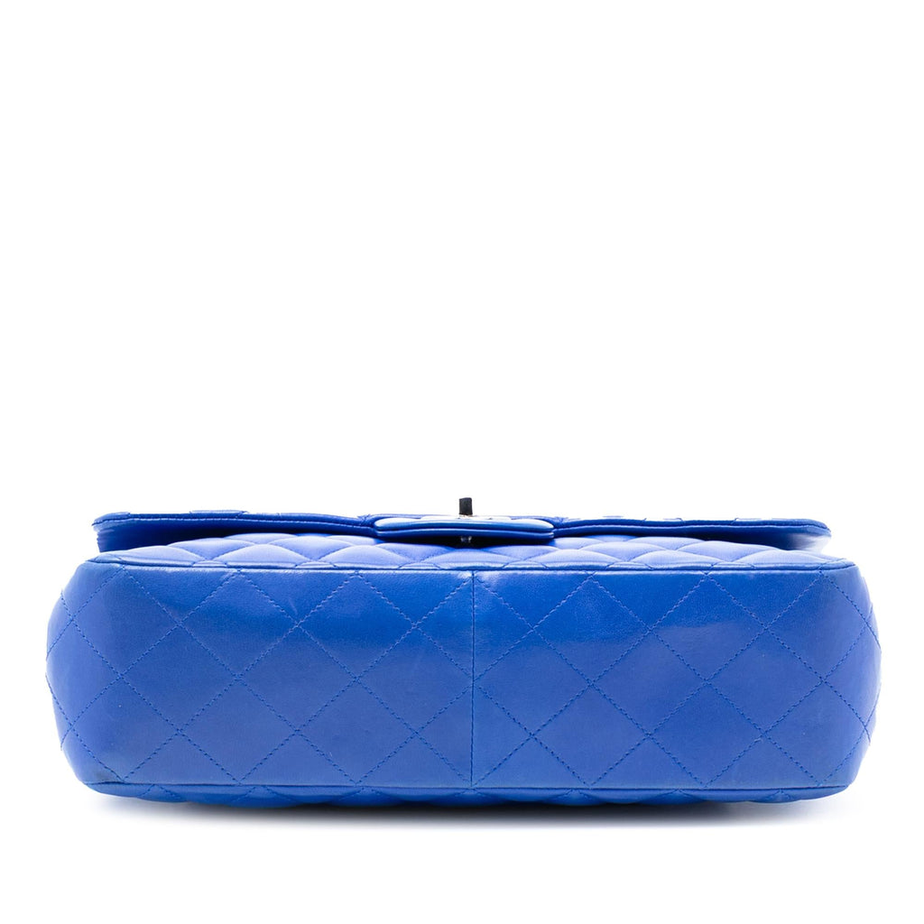 Chanel Jumbo Classic Lambskin Single Flap