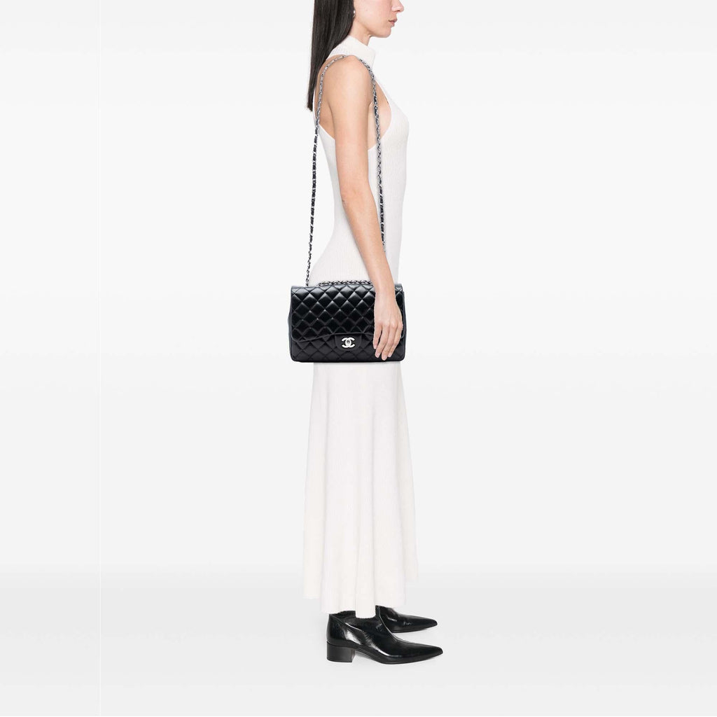 Chanel Jumbo Classic Lambskin Single Flap