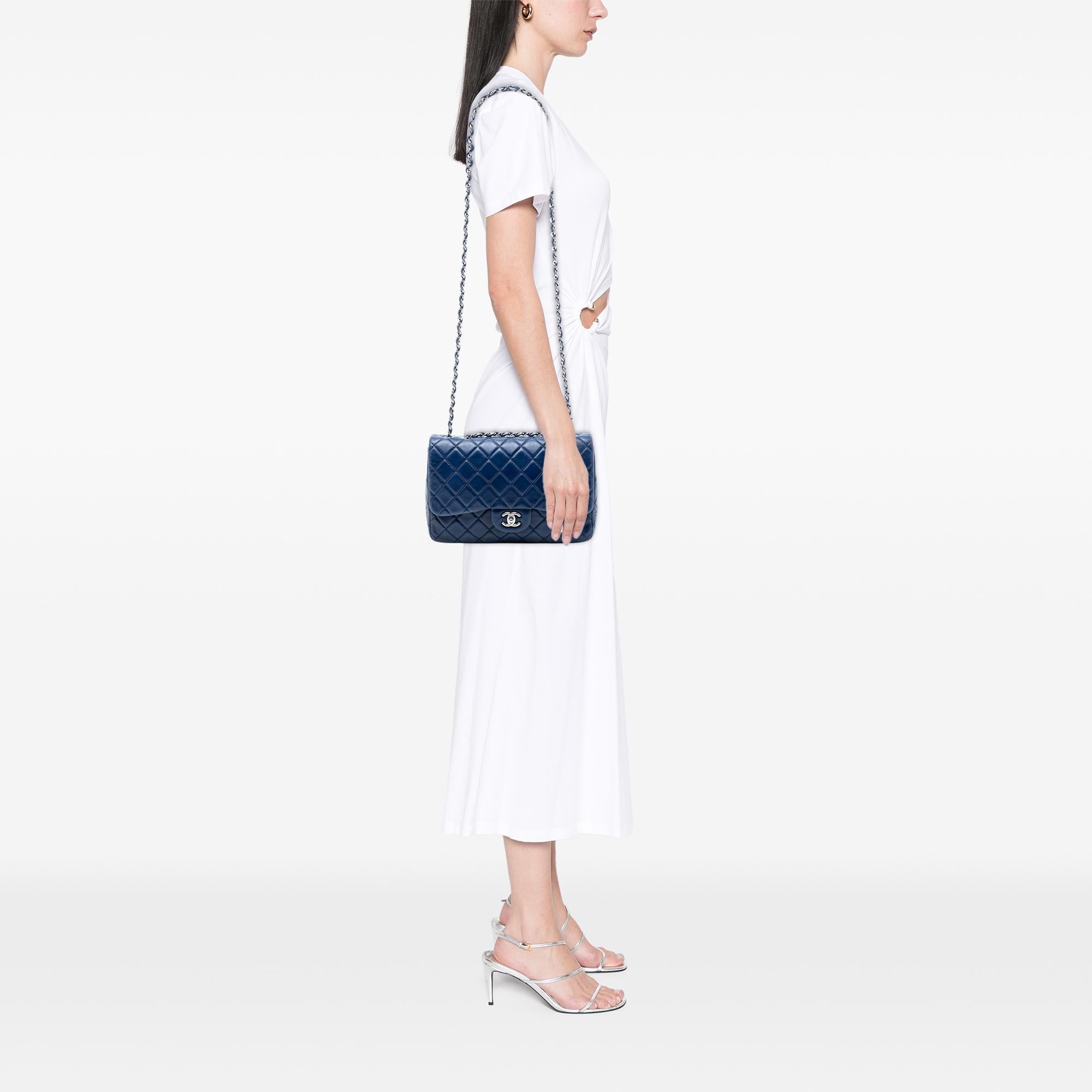 Chanel Jumbo Classic Lambskin Single Flap