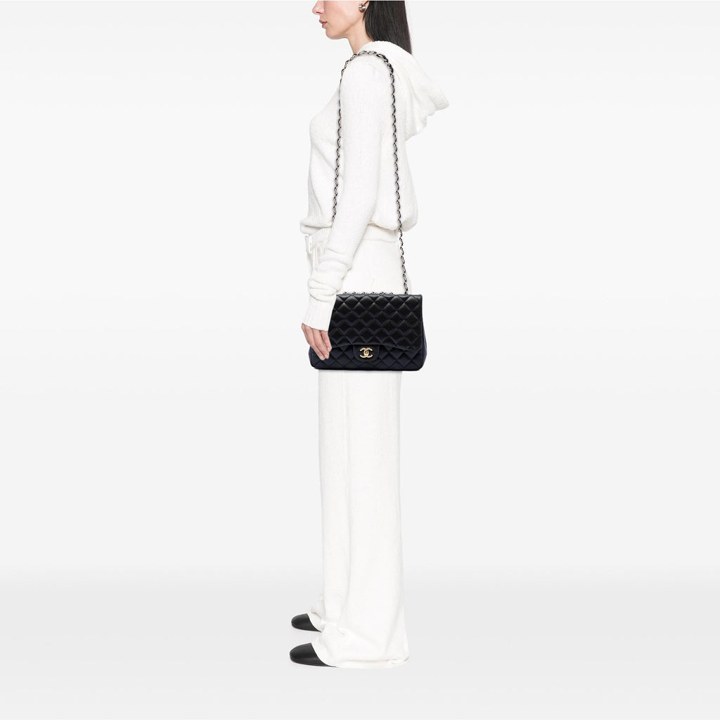 Chanel Jumbo Classic Lambskin Single Flap