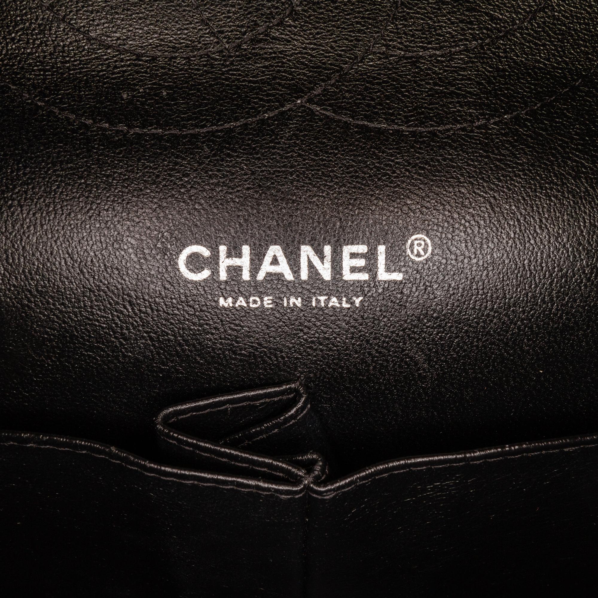 Chanel Jumbo Classic Patent Double Flap (SHG-wi4FA2)