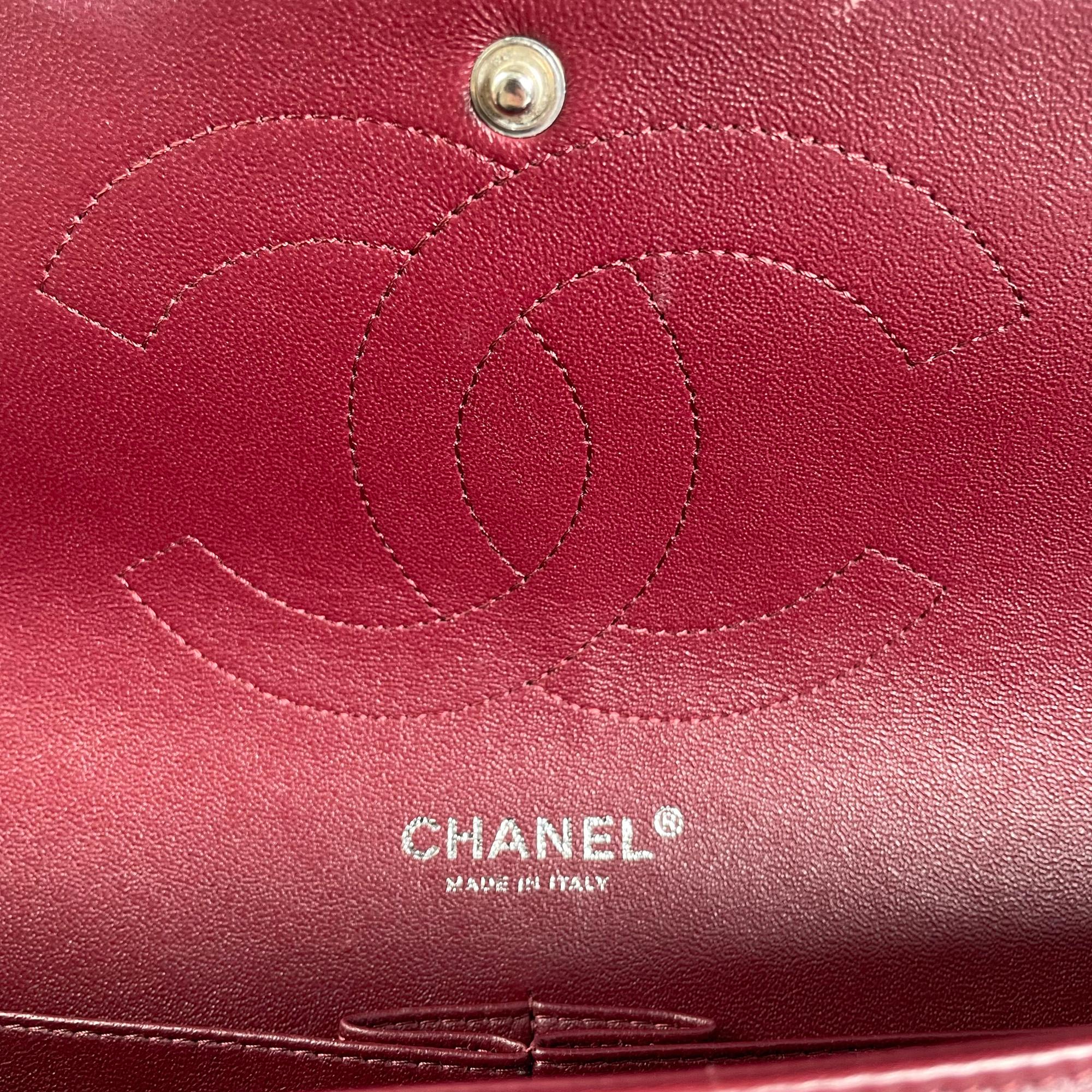 Chanel Jumbo Classic Patent Double Flap (SHG-KP5acZ)