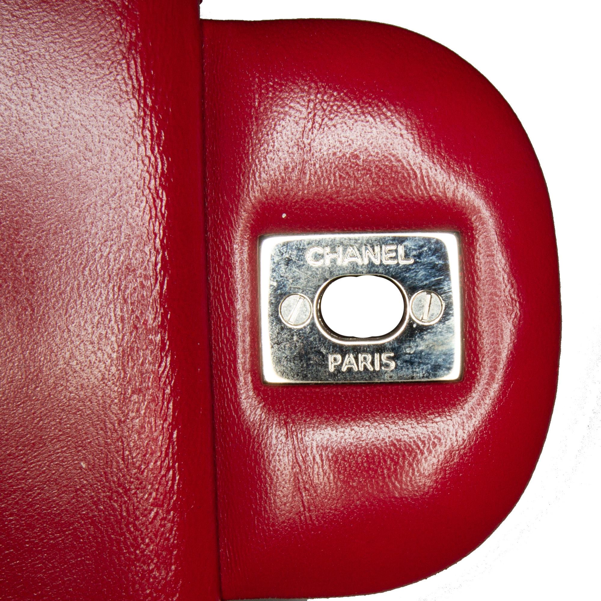 Chanel Jumbo Classic Patent Double Flap (SHG-Nqpvs3)