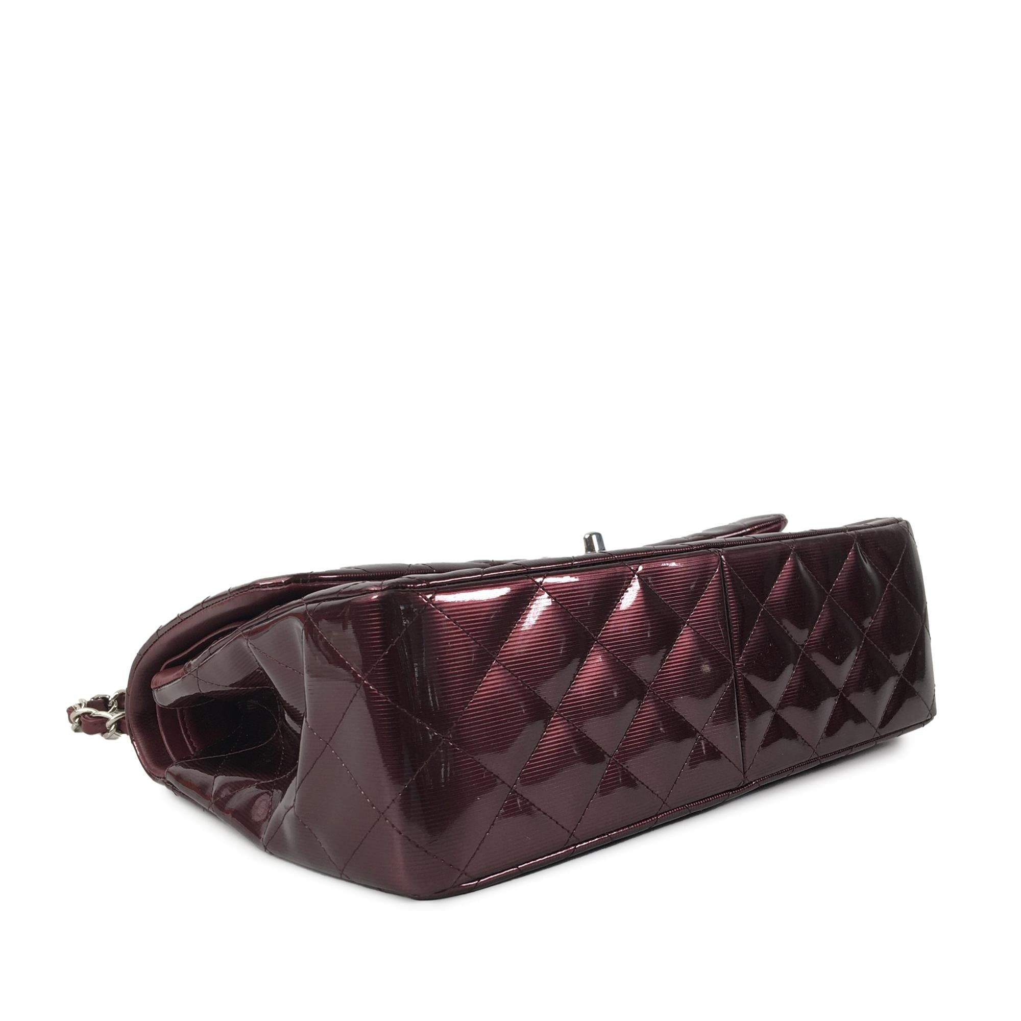 Chanel Jumbo Classic Patent Double Flap (SHG-l8CmEd)