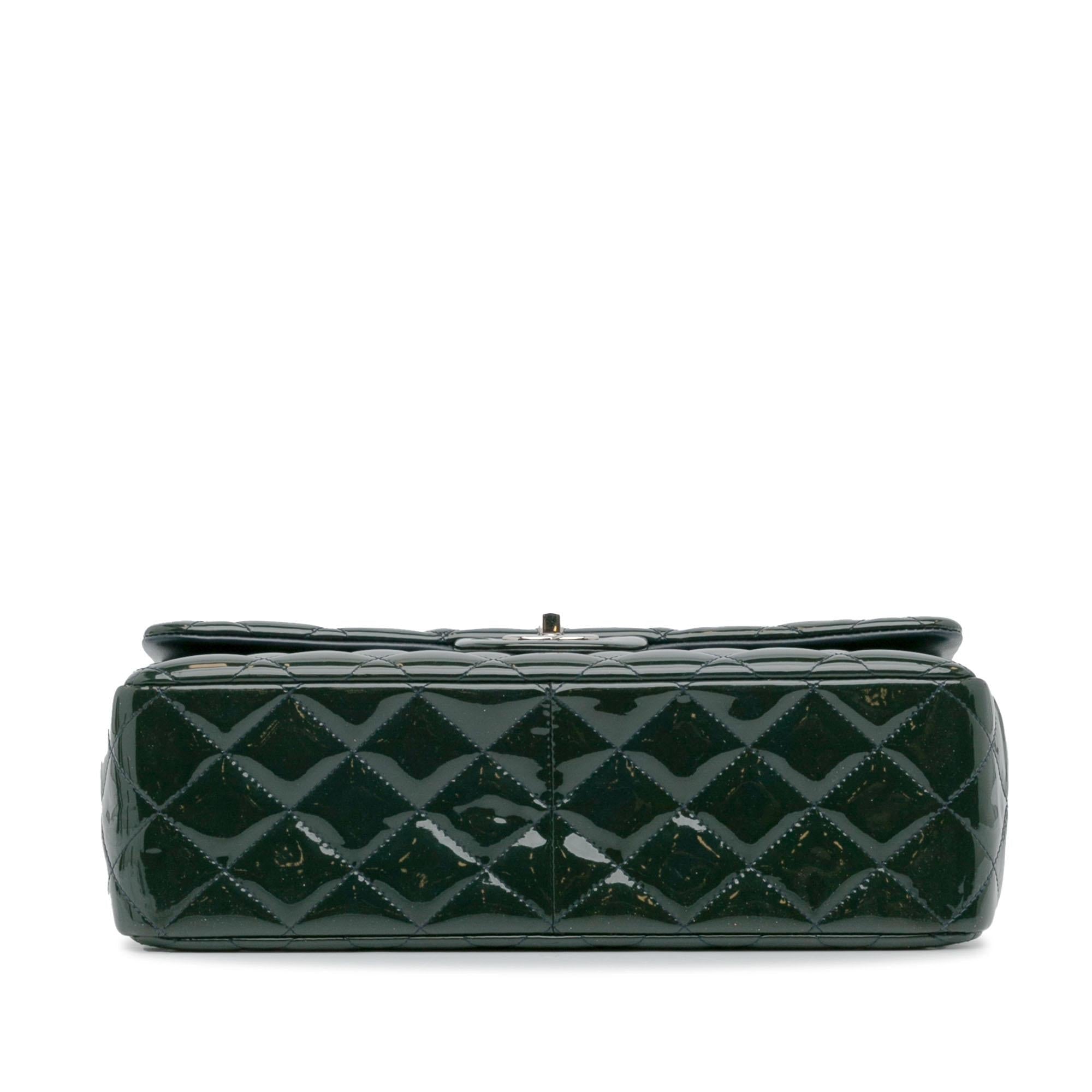 Chanel Jumbo Classic Patent Double Flap (SHG-tIs8iI)