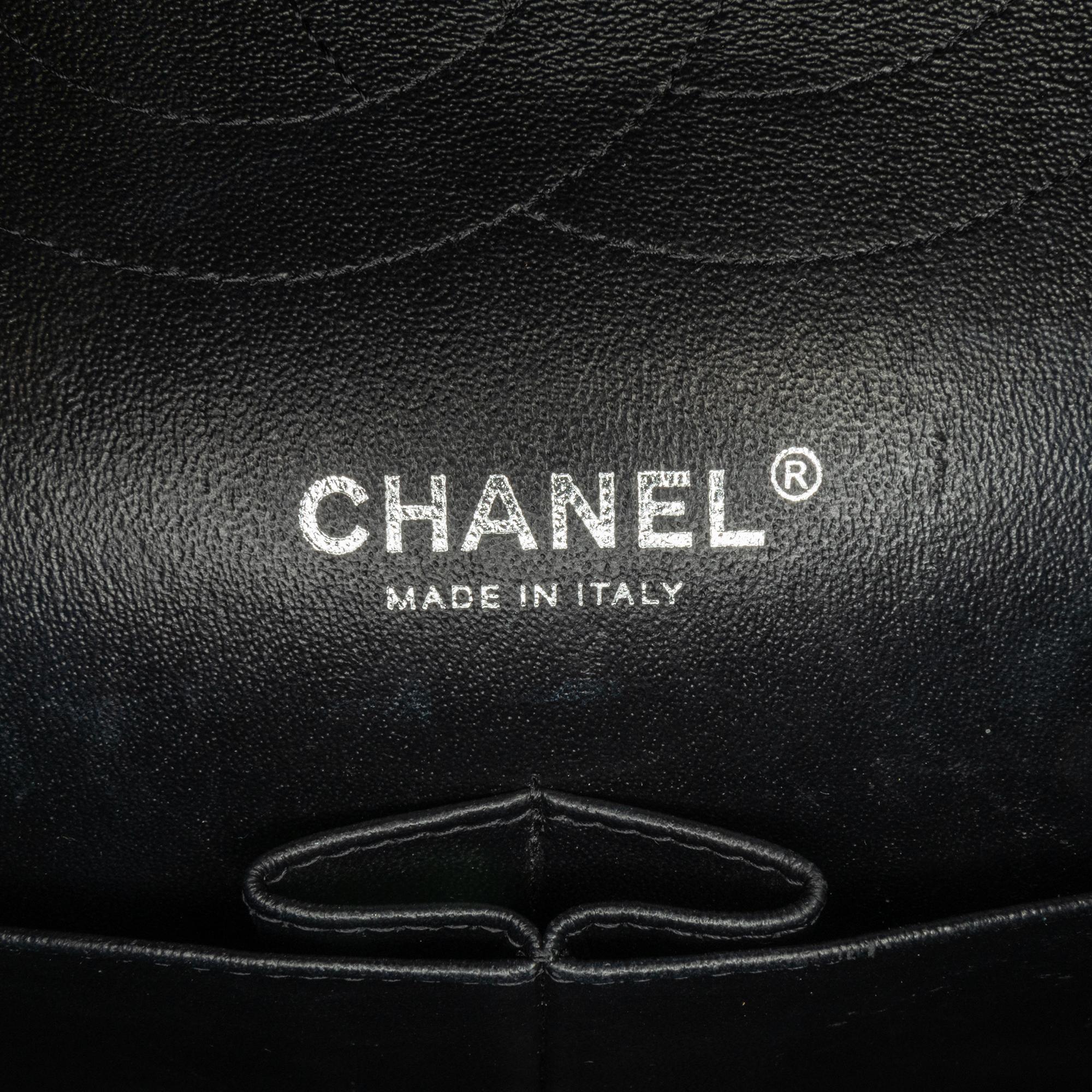 Chanel Jumbo Classic Patent Double Flap (SHG-VxoOgX)