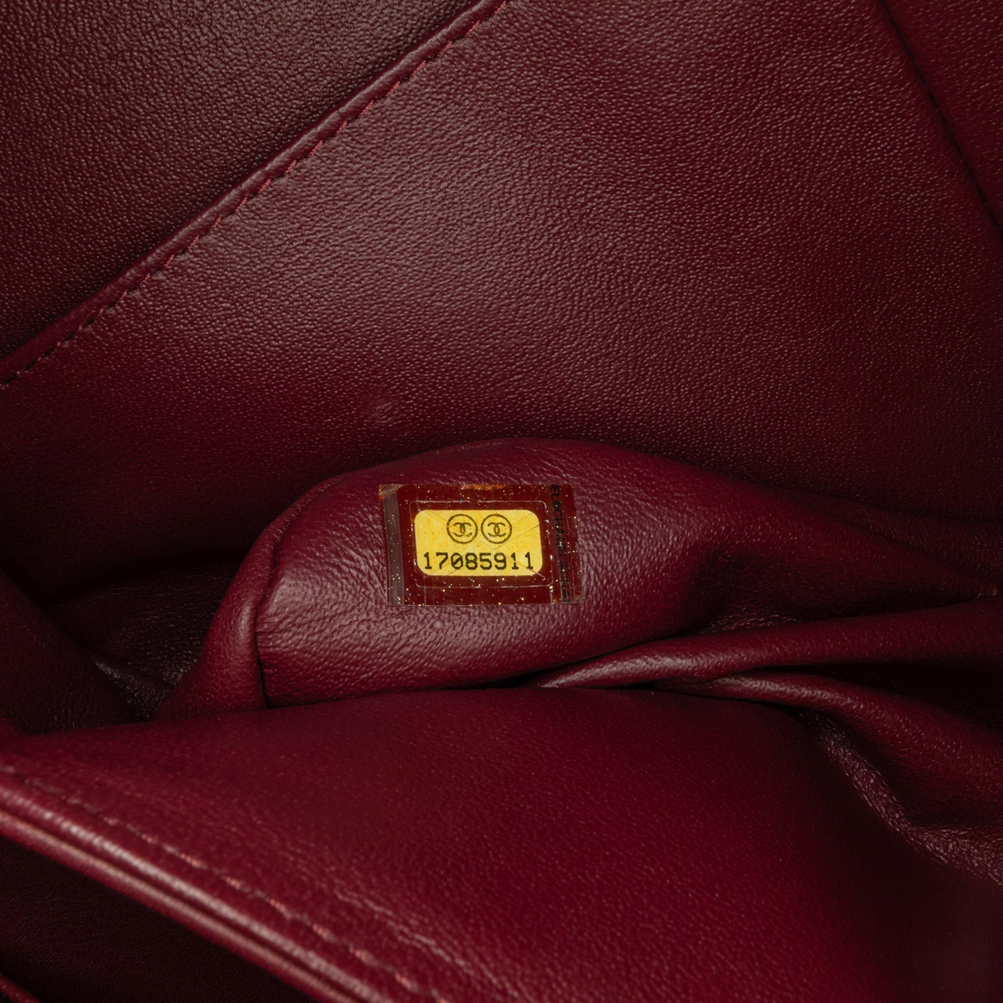 Chanel Jumbo Classic Patent Double Flap (SHG-ENM6bZ)