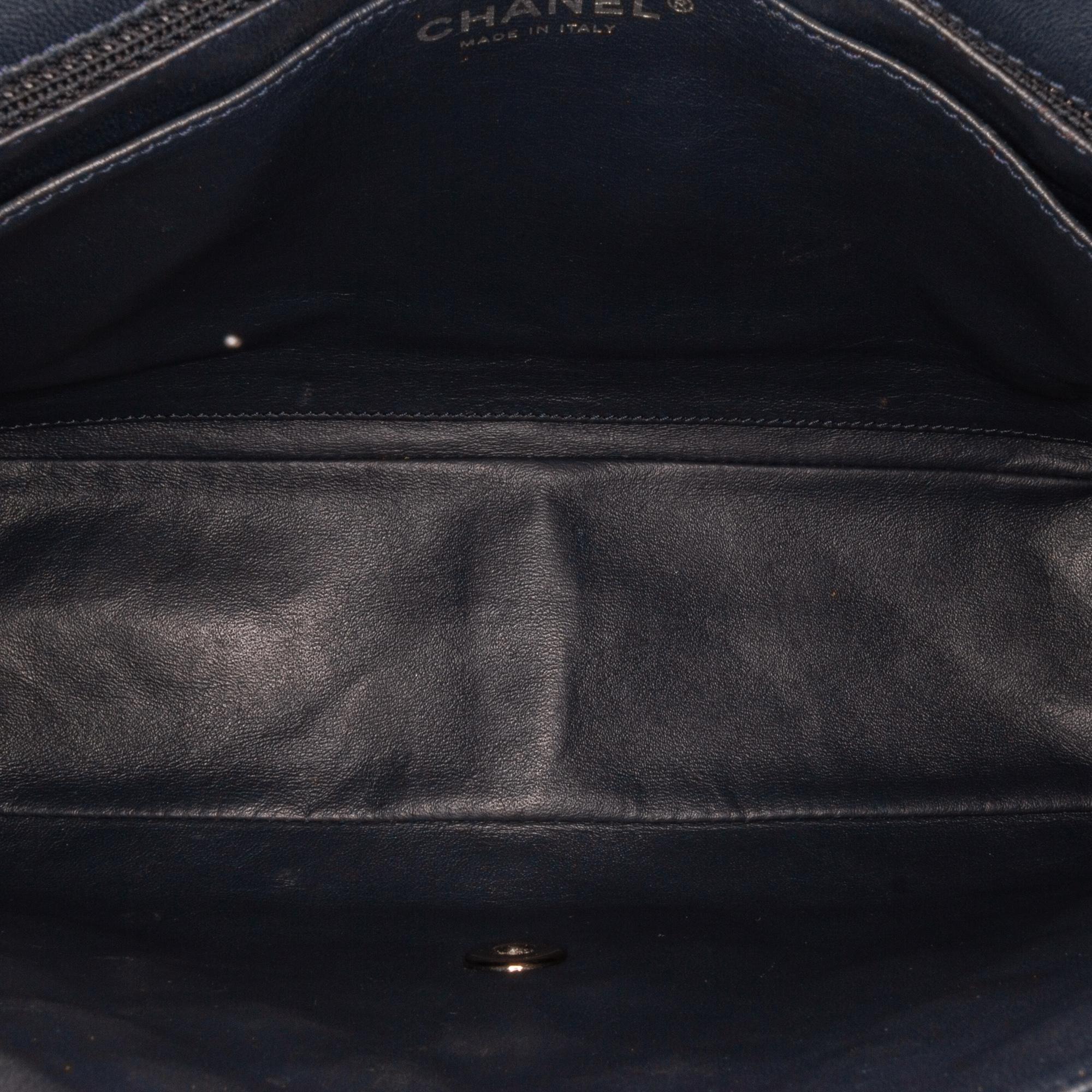 Chanel Jumbo Classic Patent Single Flap Bag (SHG-WIi3Tf)