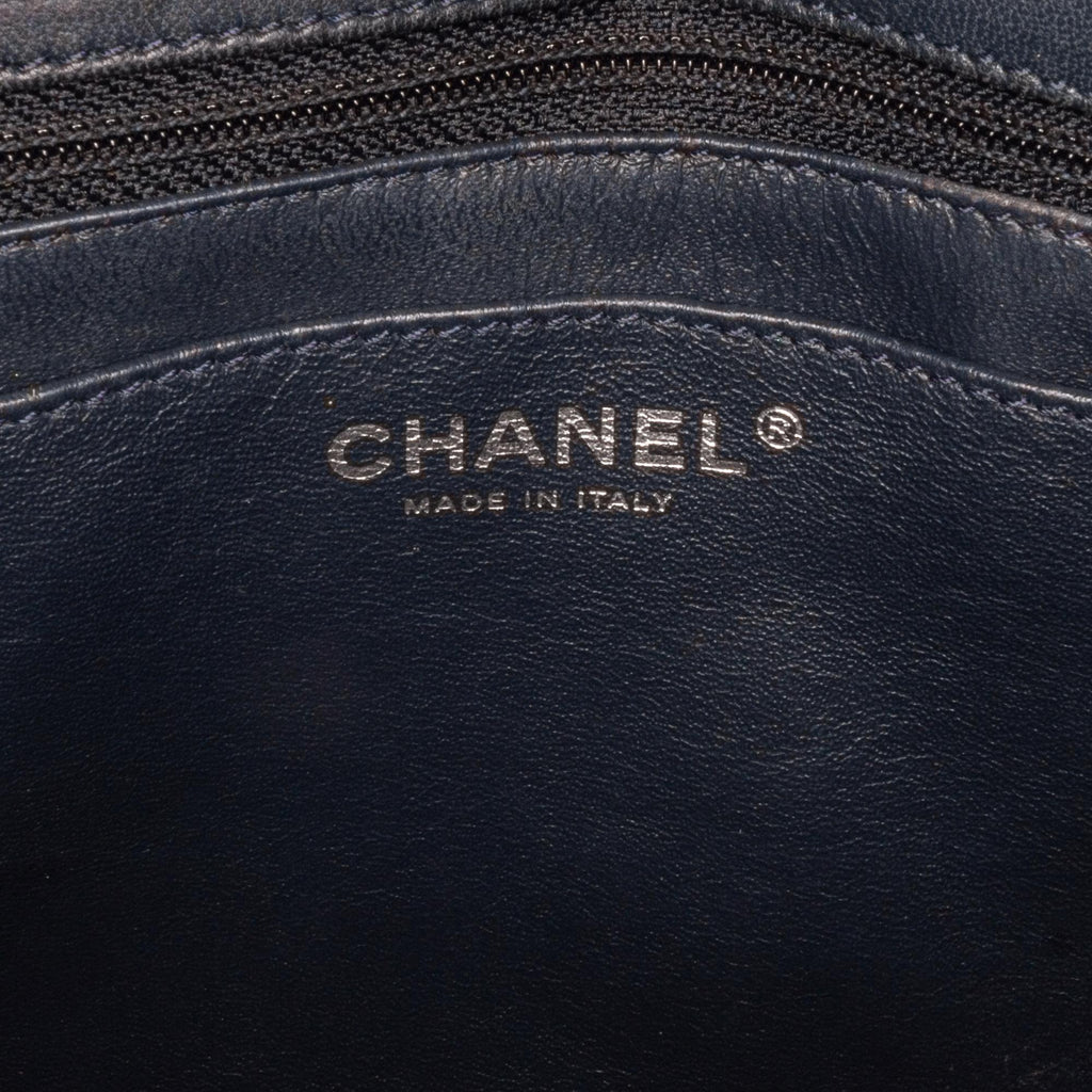 Chanel Jumbo Classic Patent Single Flap Bag (SHG-WIi3Tf)