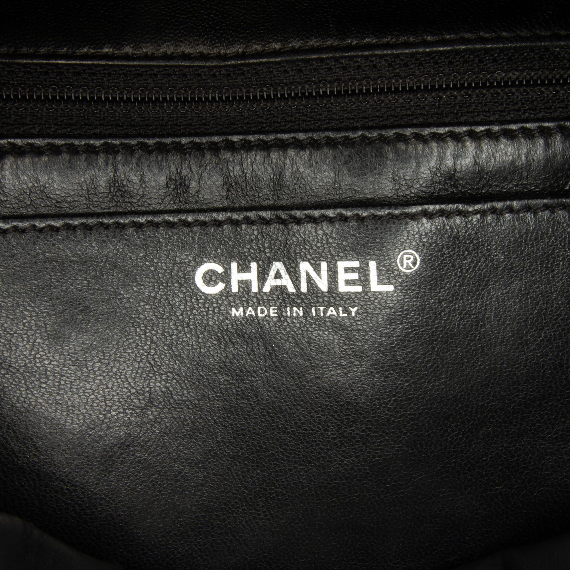 Chanel Jumbo Classic Patent Single Flap Bag (SHG-k7UqYV)