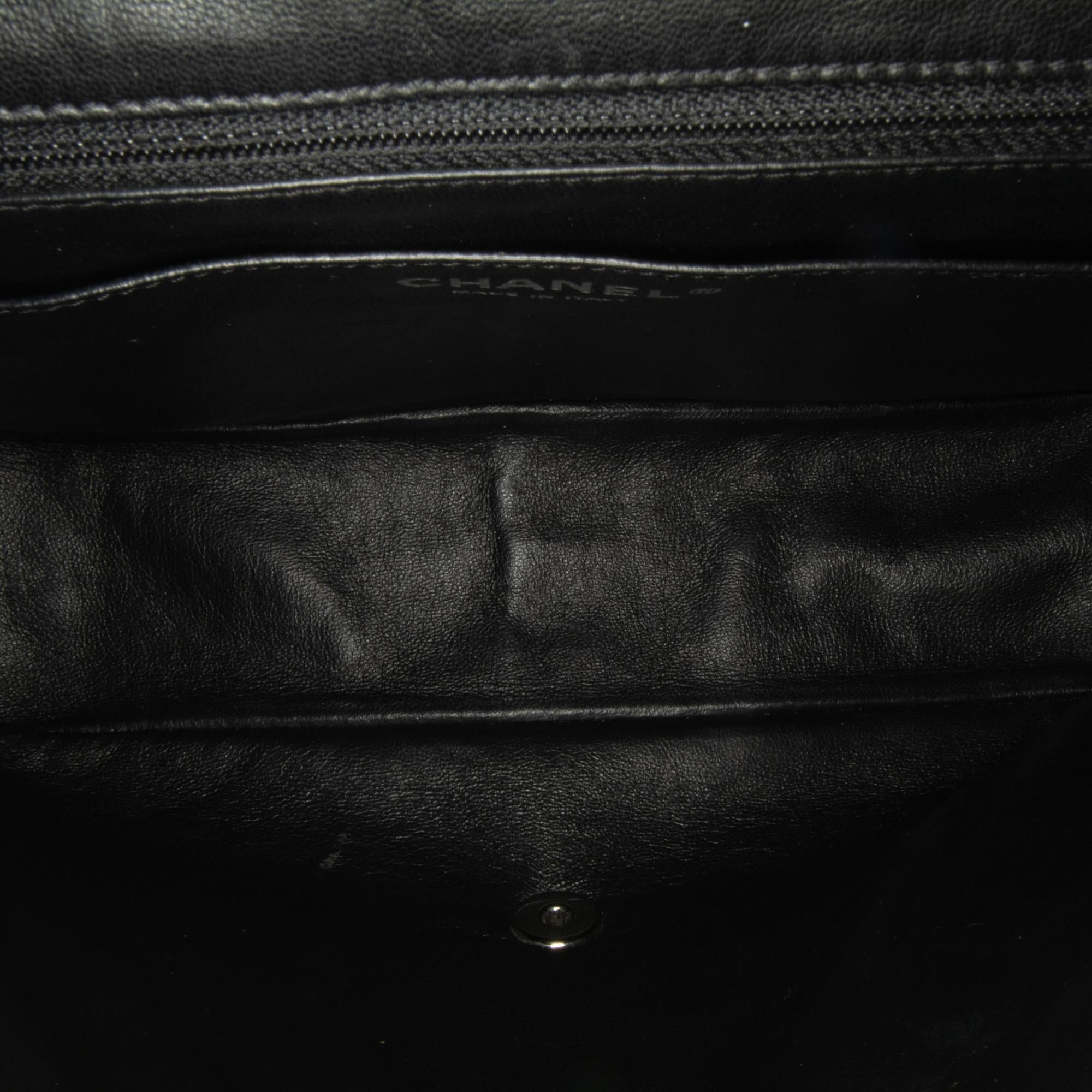 Chanel Jumbo Classic Patent Single Flap (SHG-0iRSAh)