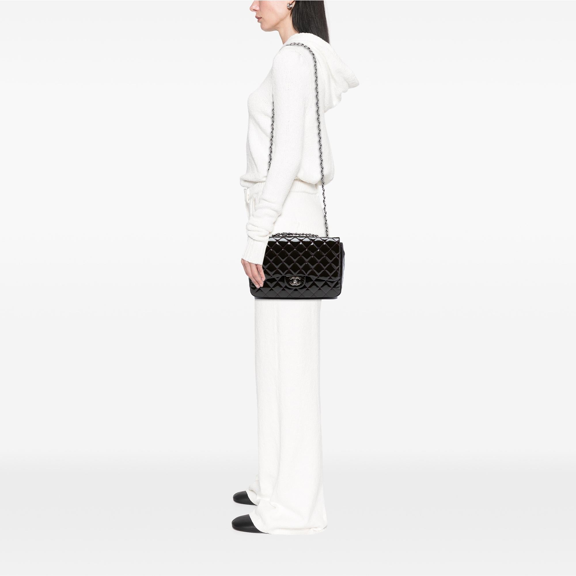 Chanel Jumbo Classic Patent Single Flap