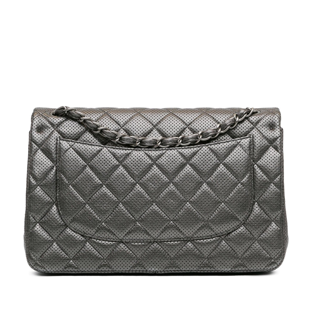 Chanel Jumbo Classic Perforated Lambskin Double Flap (SHG-YJkM4S)