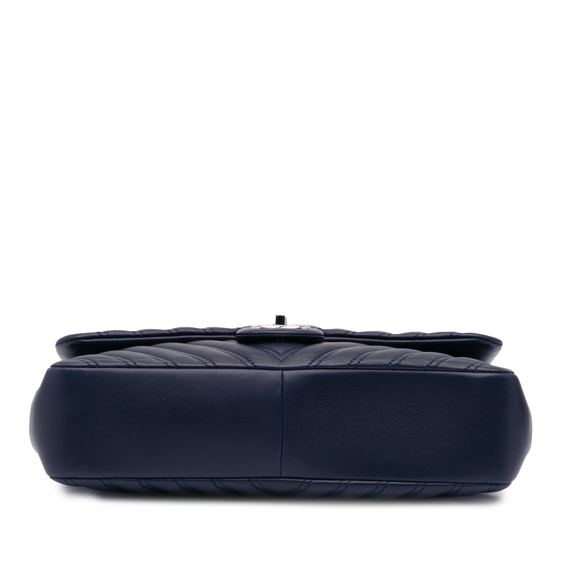 Chanel Jumbo Double Stitch Chevron Lambskin Single Flap