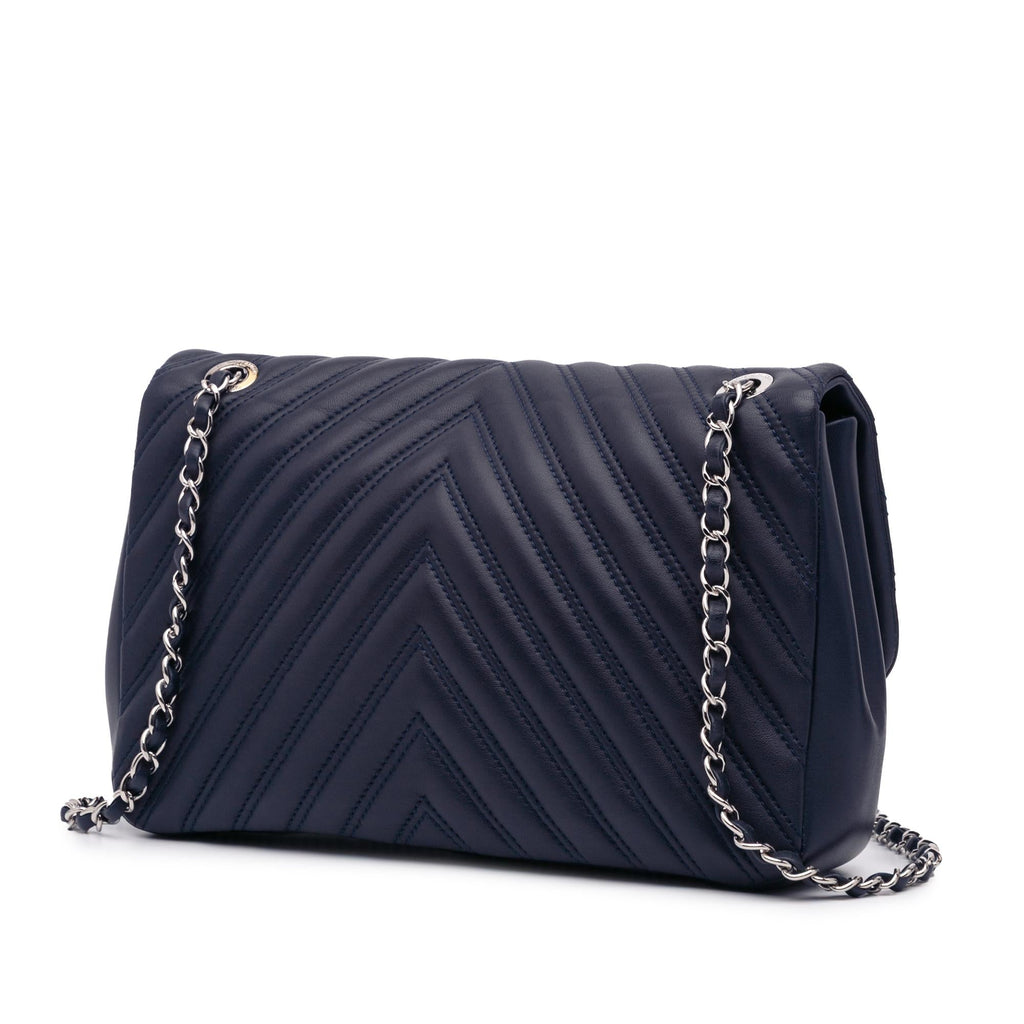 Chanel Jumbo Double Stitch Chevron Lambskin Single Flap