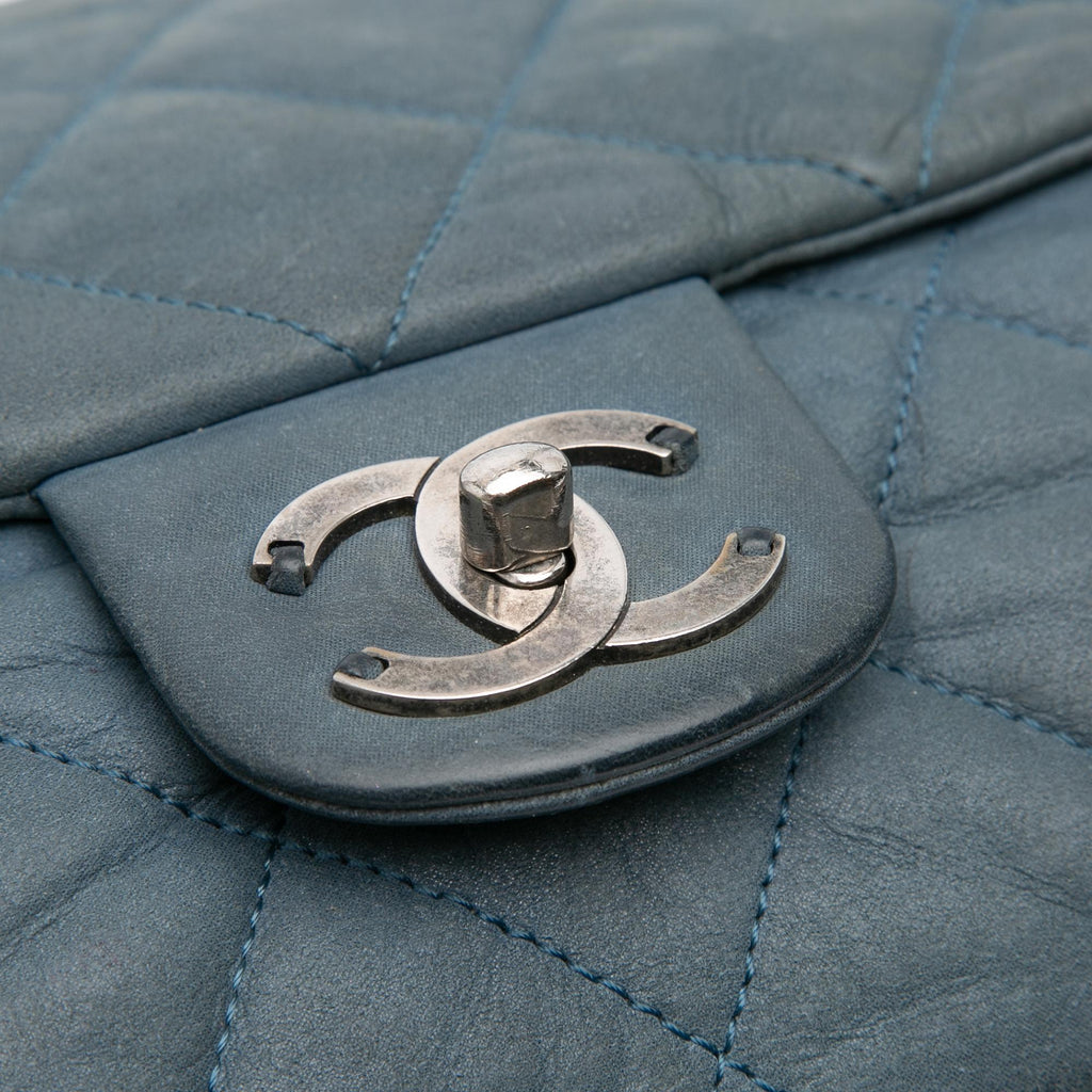 Chanel Jumbo Iridescent Calfskin In The Mix Flap