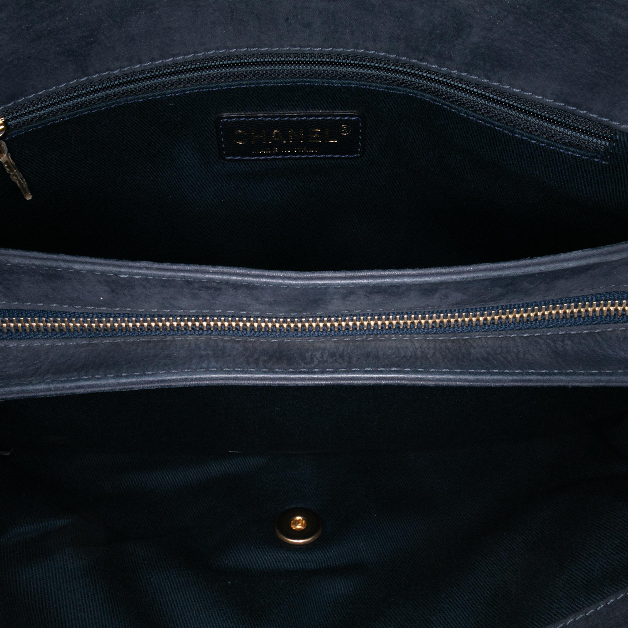 Chanel Jumbo Quilted Calfskin Triple Stitched Flap