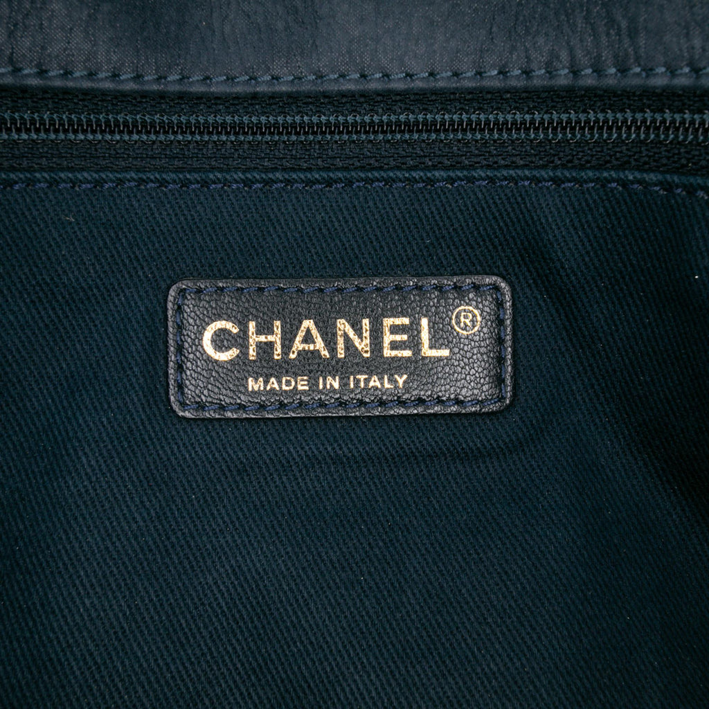 Chanel Jumbo Quilted Calfskin Triple Stitched Flap