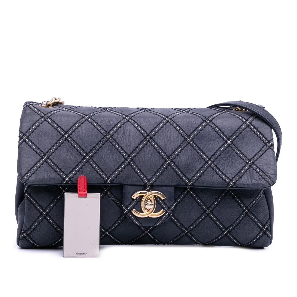 Chanel Jumbo Quilted Calfskin Triple Stitched Flap