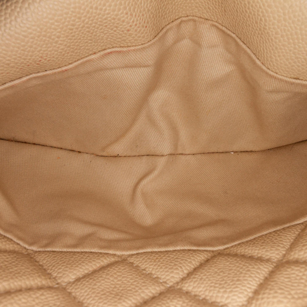 Chanel Jumbo Quilted Caviar Easy Flap Bag (SHG-W56d2b)
