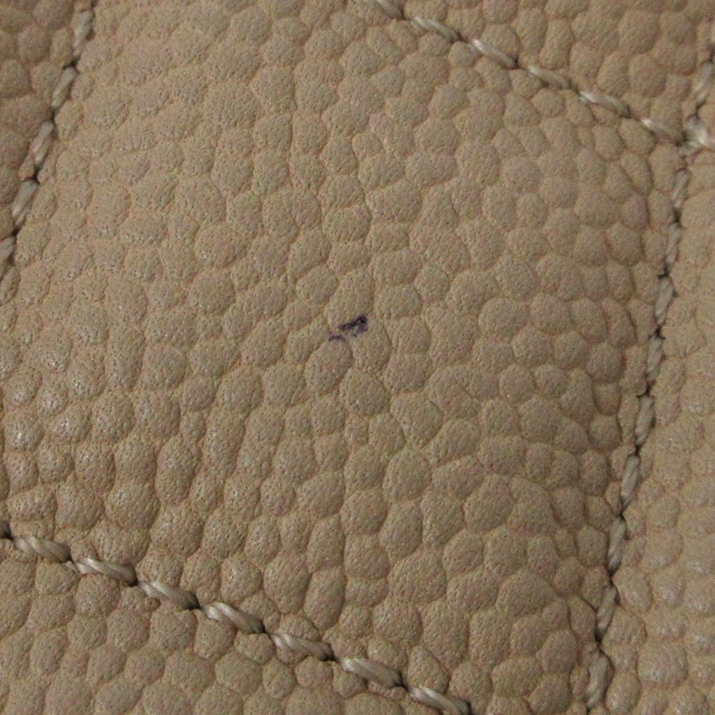 Chanel Jumbo Quilted Caviar Easy Flap Bag (SHG-dKuOT7)